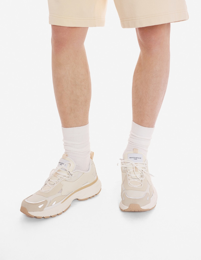 Maison Kitsuné SORA RUNNERS outlook