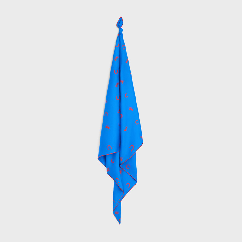 square IN silk twill 3