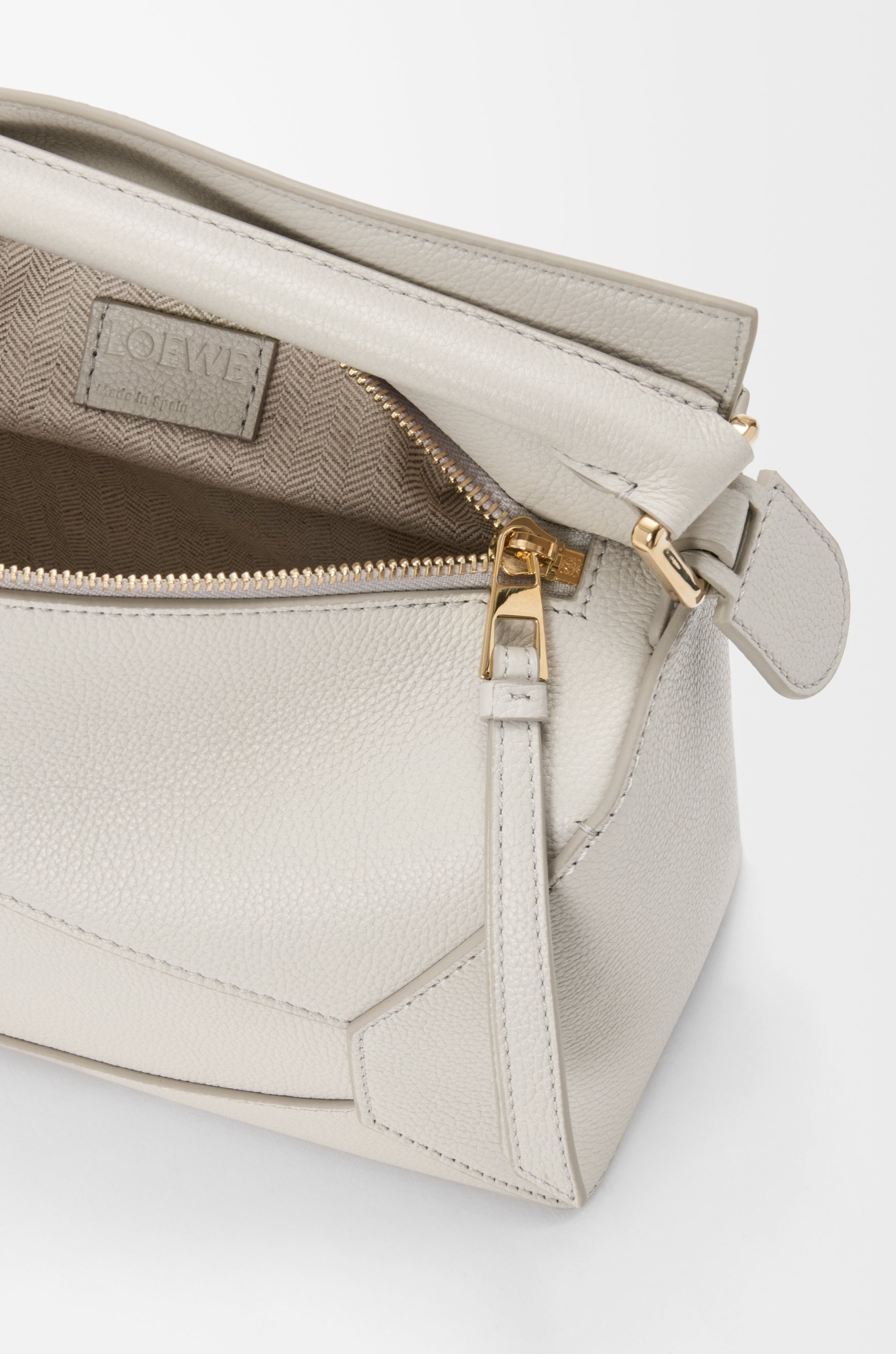 Small Puzzle Edge bag in soft grained calfskin - 7