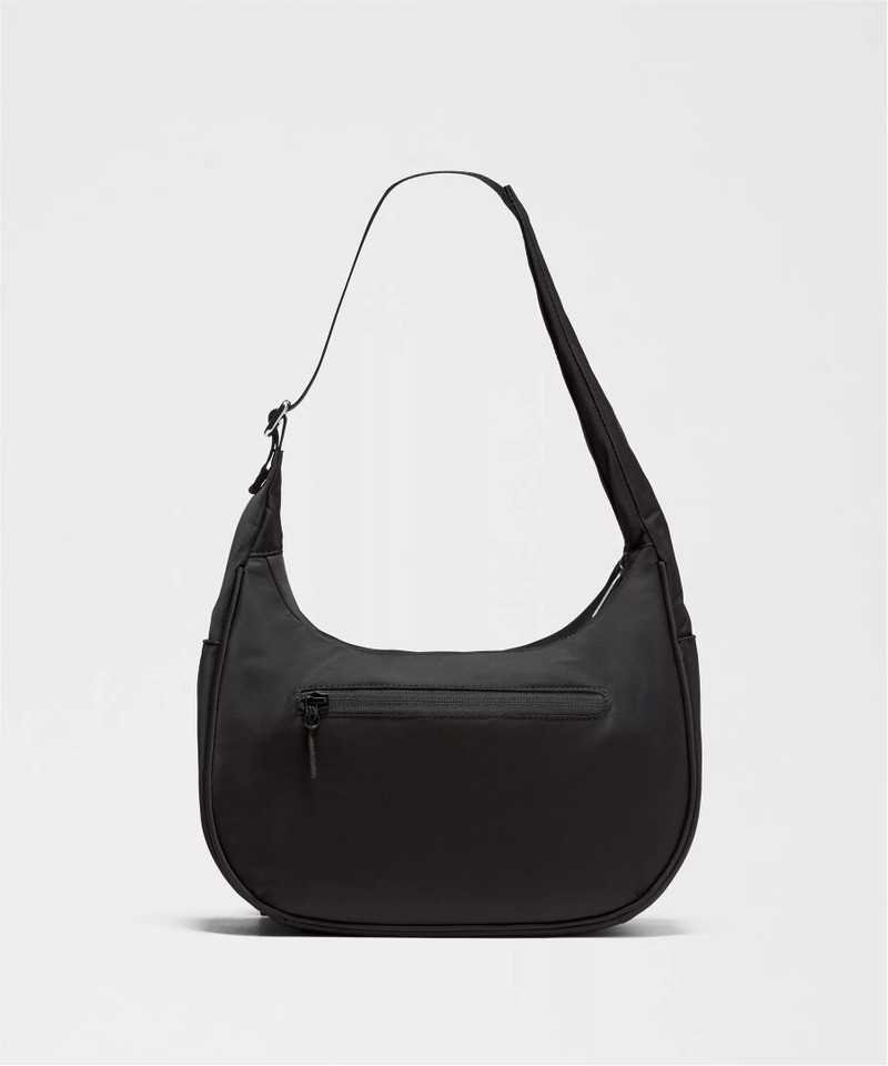 City Essentials Shoulder Bag 4L 3