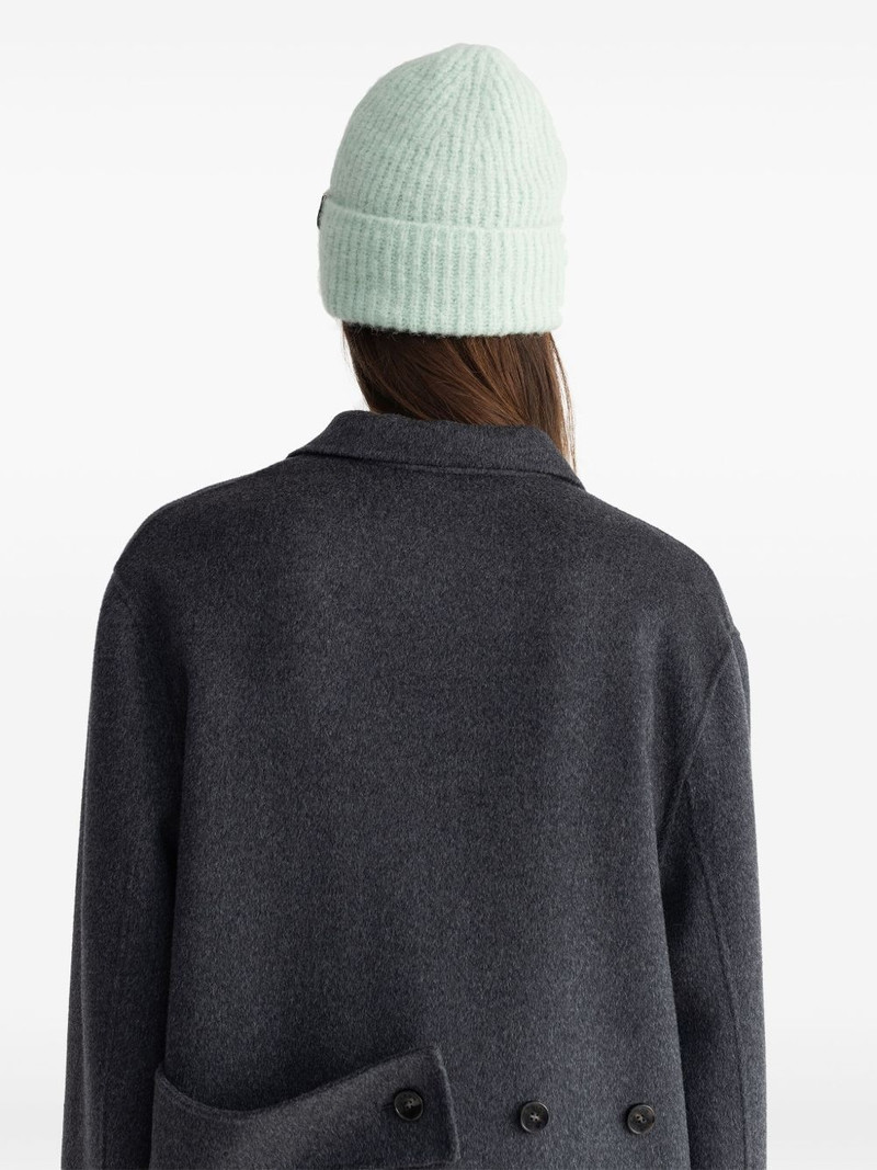 AERON Xander beanie outlook