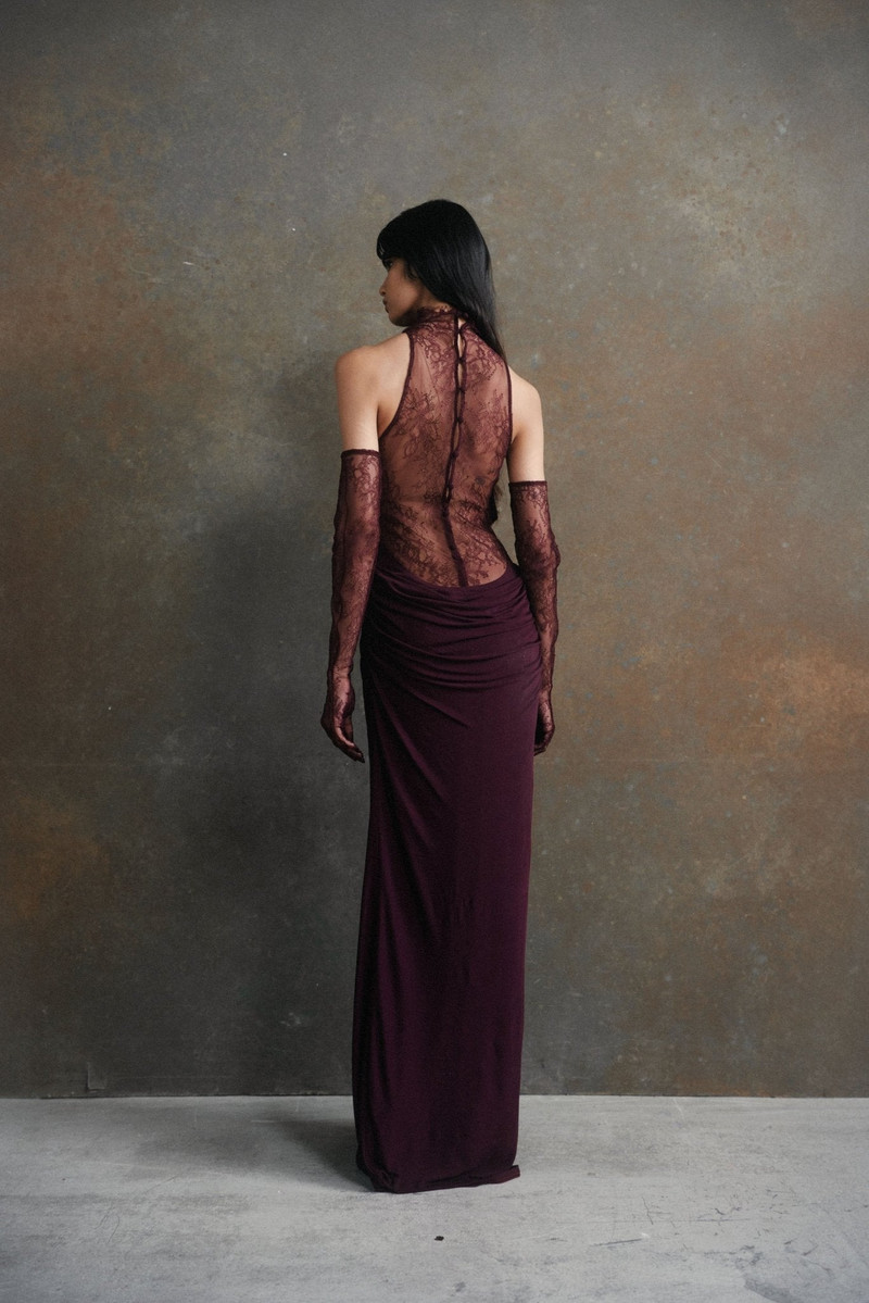 De La Vali AMARYLLIS MAXI DRESS IN MAROON JERSEY & LACE outlook