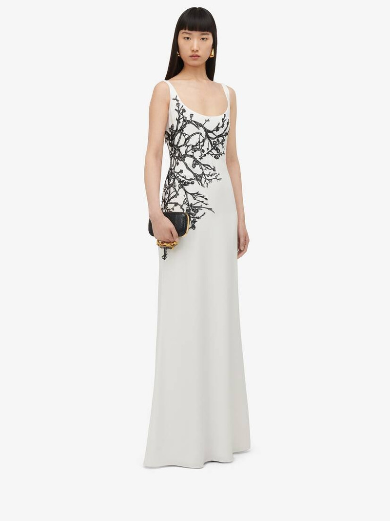 Women's Snake Knuckle Clutch in Black 2