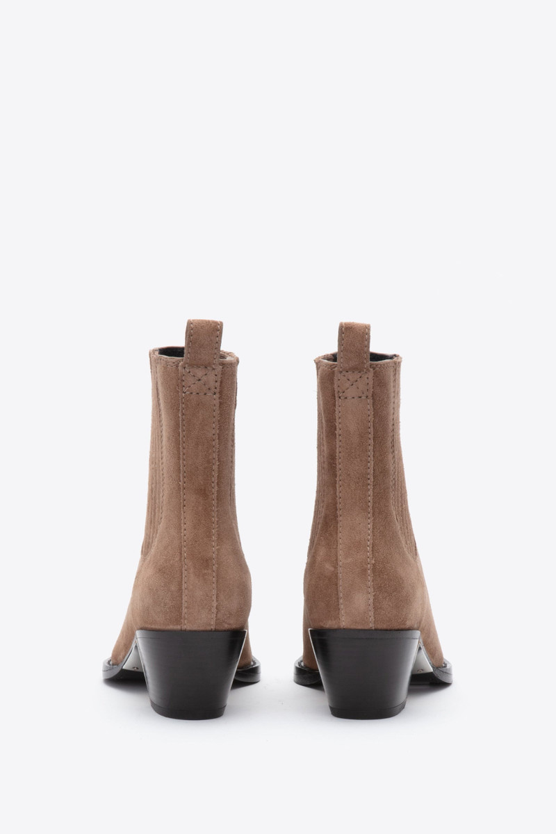 Downtown Chelsea Boot 3