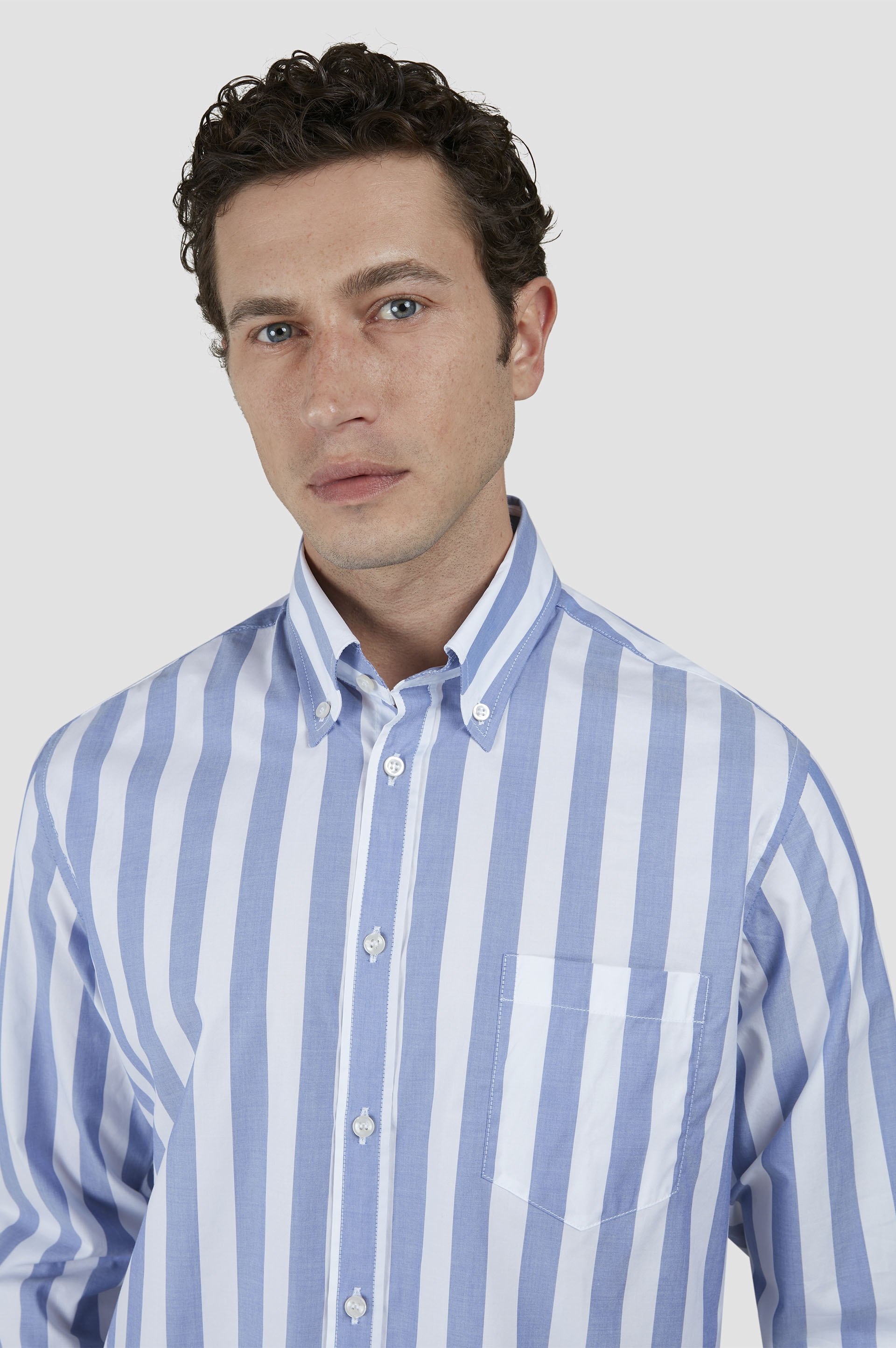 PREMIUM SHIRT WITH OVERSIZED STRIPED PATTERN - 4