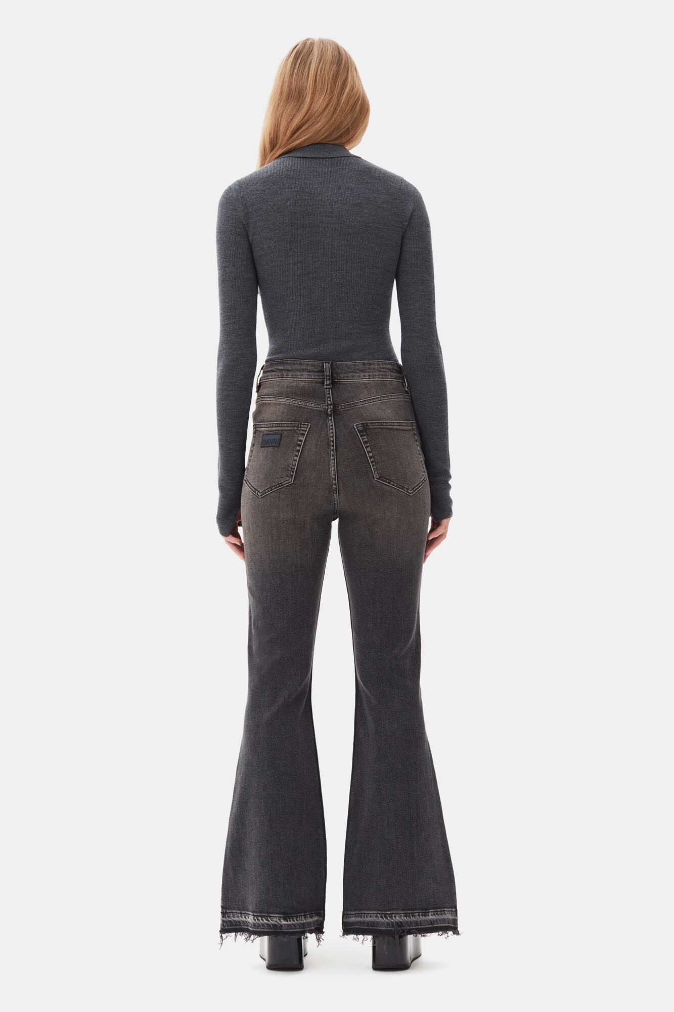 WASHED BLACK FLARED JEANS - 4