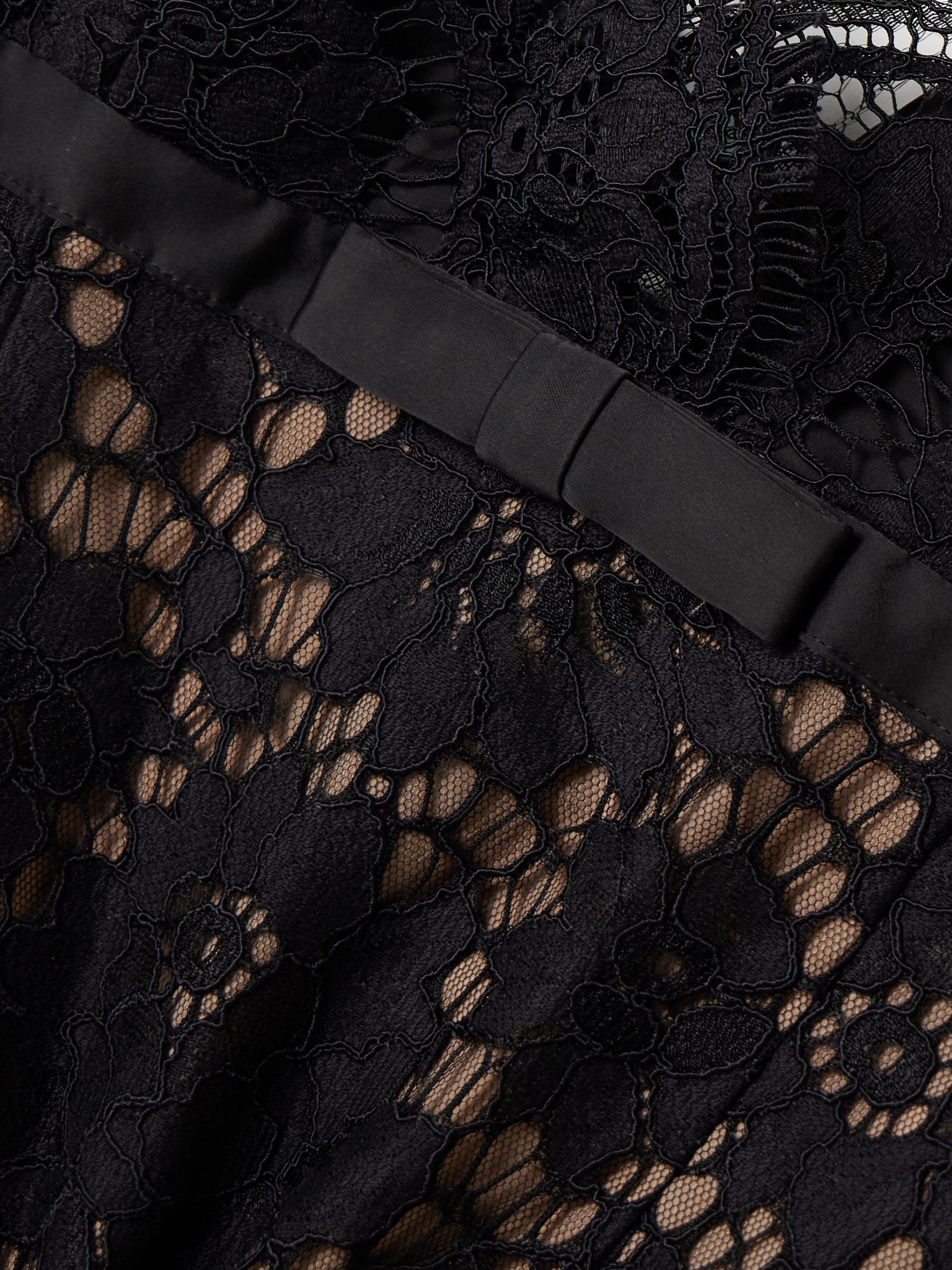 Satin-trimmed lace maxi dress Black - 4