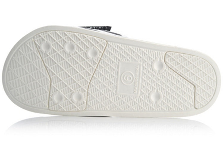 (WMNS) Li-Ning Sports Fashion Series Disney Mickey Crossover Lightweight Stylish White Black Slipper - 6