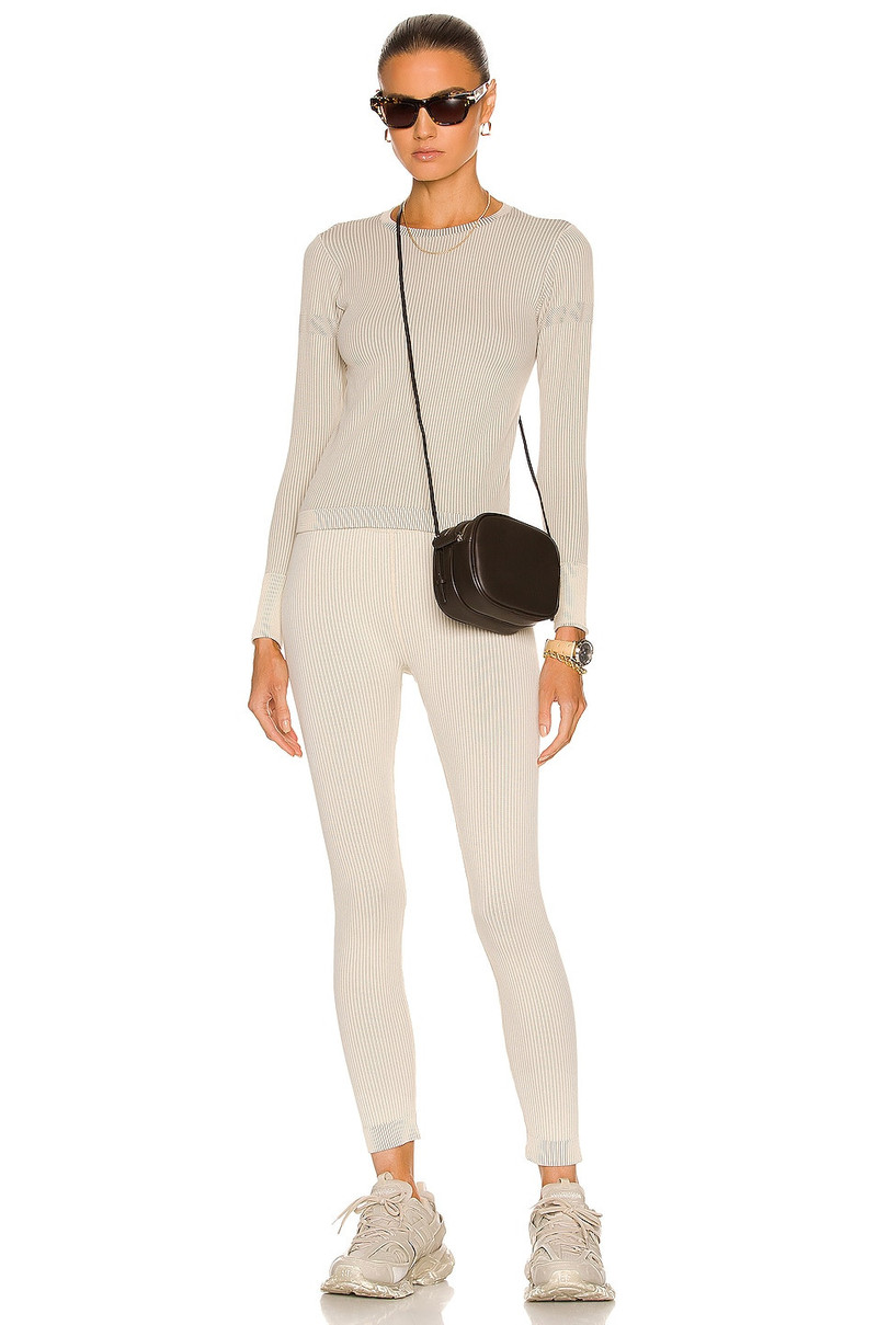 CORDOVA Baselayer Top outlook