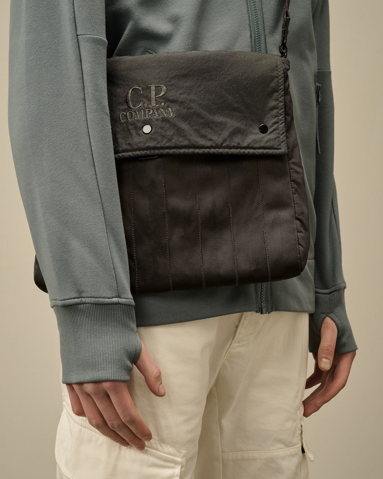 Herringbone Logo Bag - 3