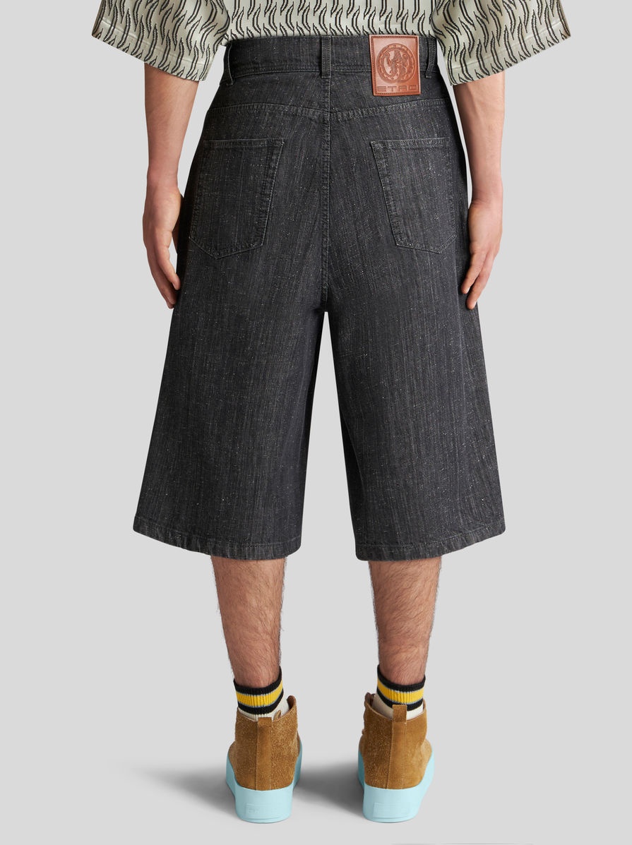 STRETCH DENIM BERMUDA SHORTS - 5