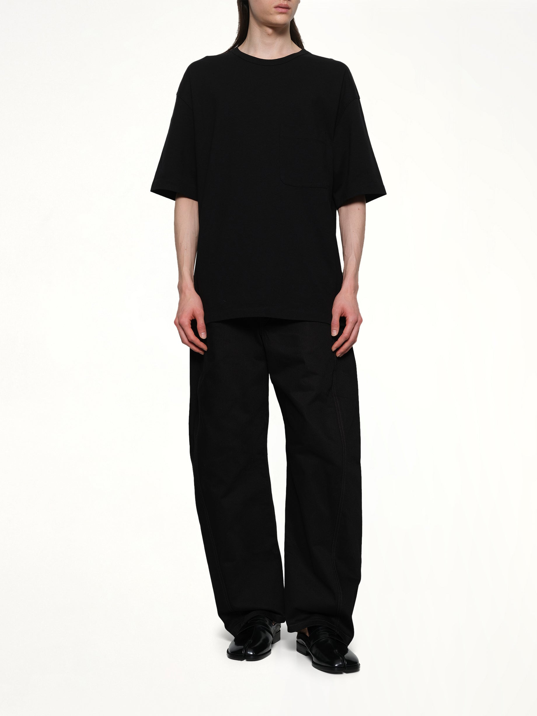 Boxy Ss T-Shirt in Black - 4