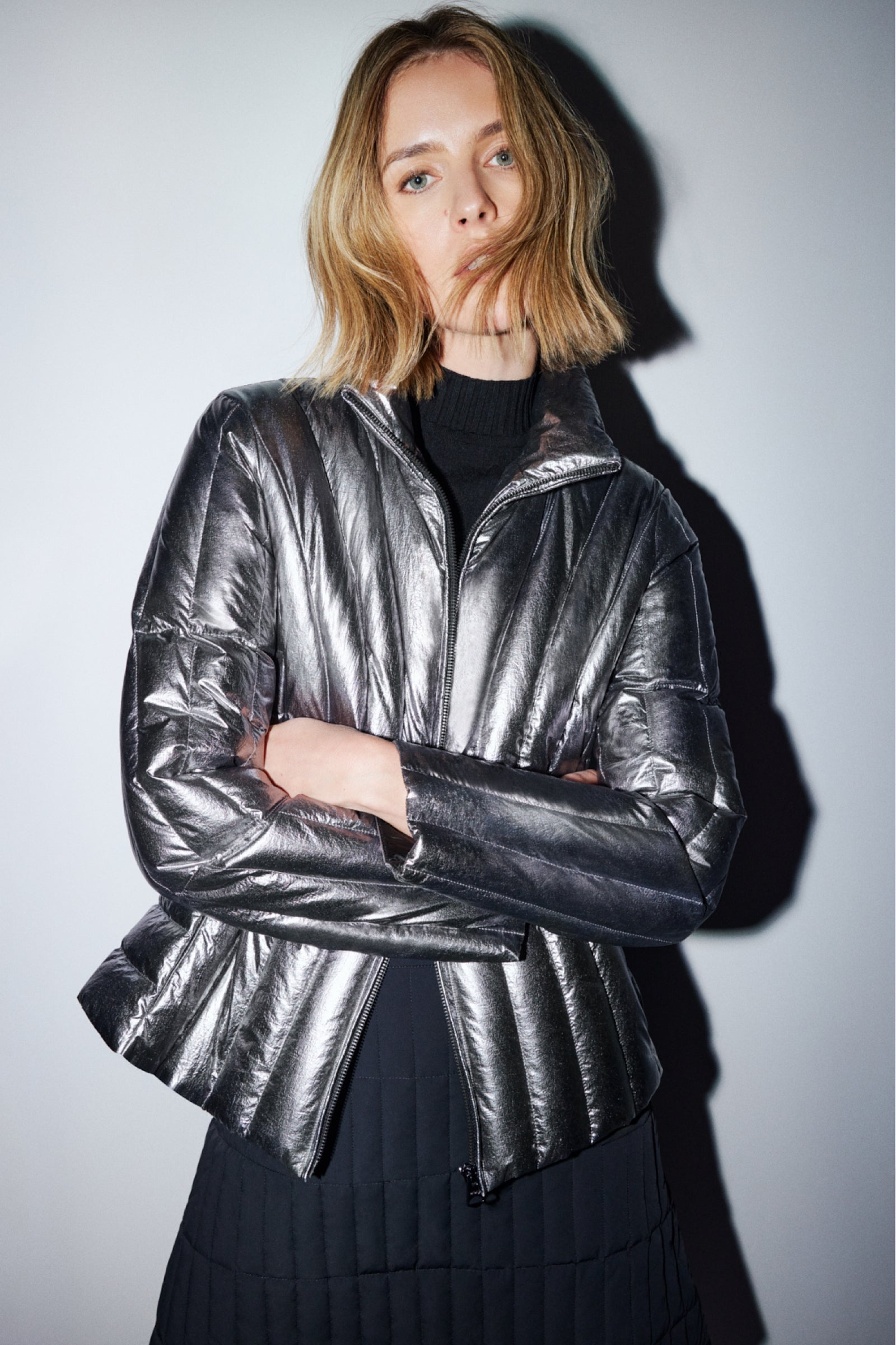LANY-M Metallic Laminate Light Down jacket - 2