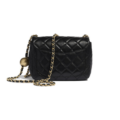 CHANEL Flap Bag outlook