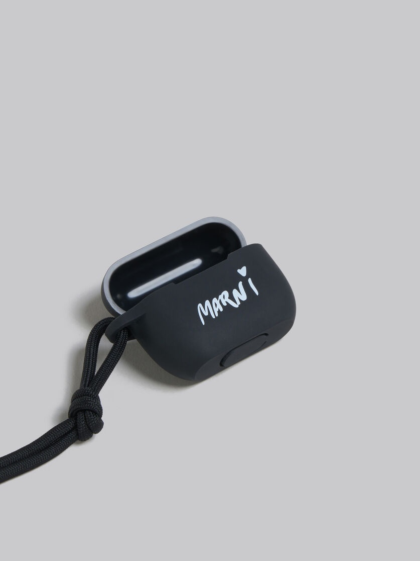 BLACK GUMMY AIR PODS CASE - 4