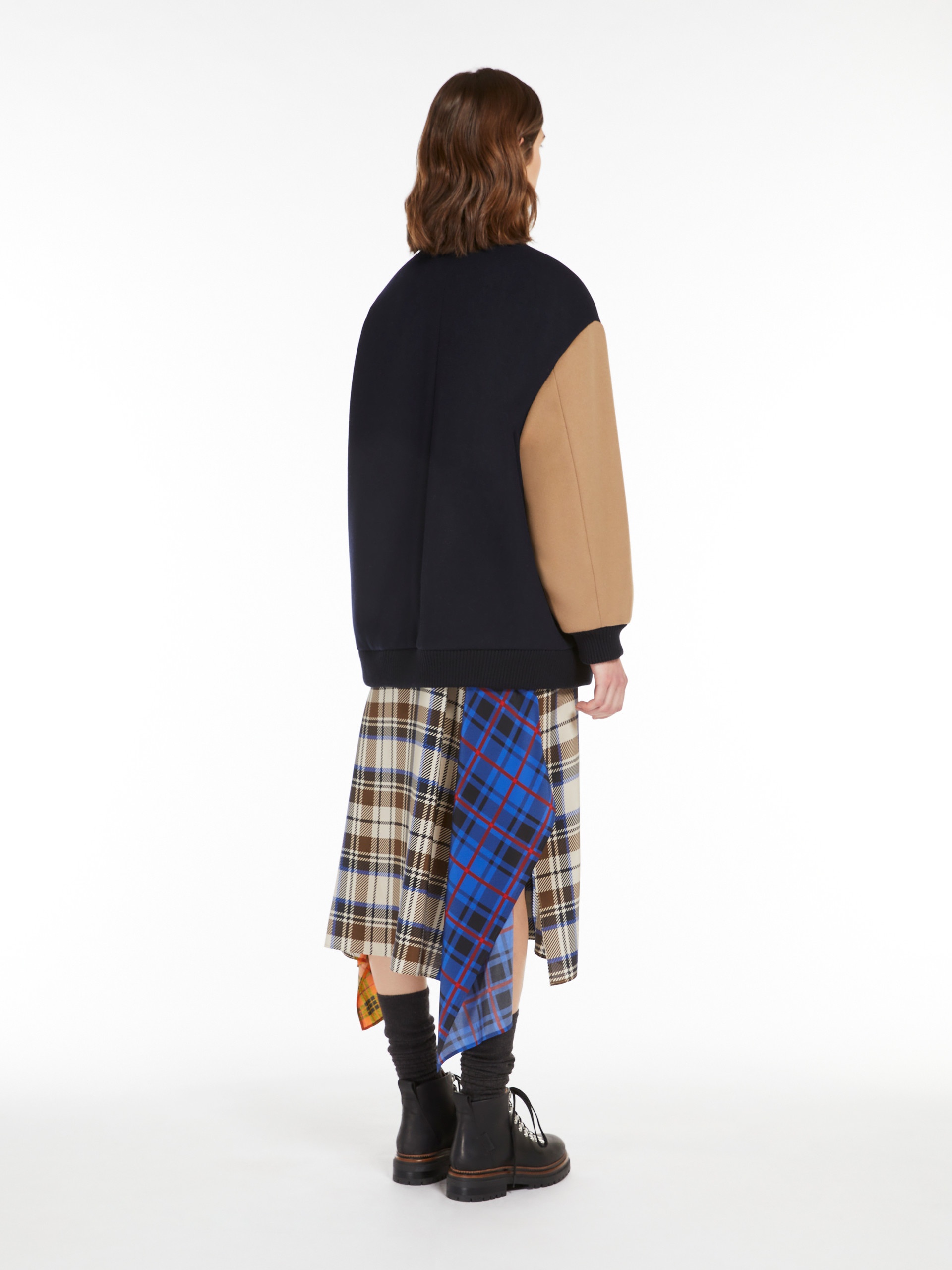 ジャケット MAX MARA BLACK WOOL ADORNI BOMBER JACKET Weekend Max Mara Black Wool Adorni Bomber Jacket – LOZURI®
