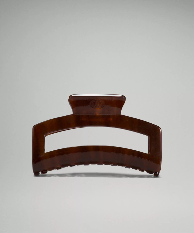 Large Claw Hair Clip 1