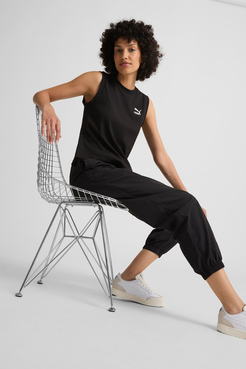 CLASSICS Relaxed Women's Sweatpants 5