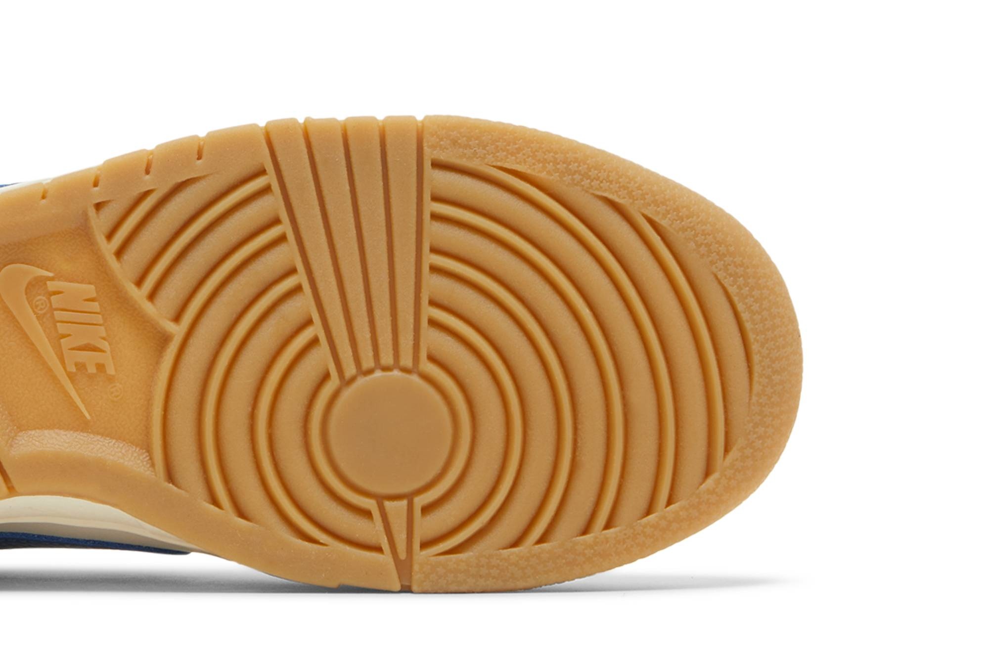 Dunk Low SE 'Sail Game Royal Gum' - 5