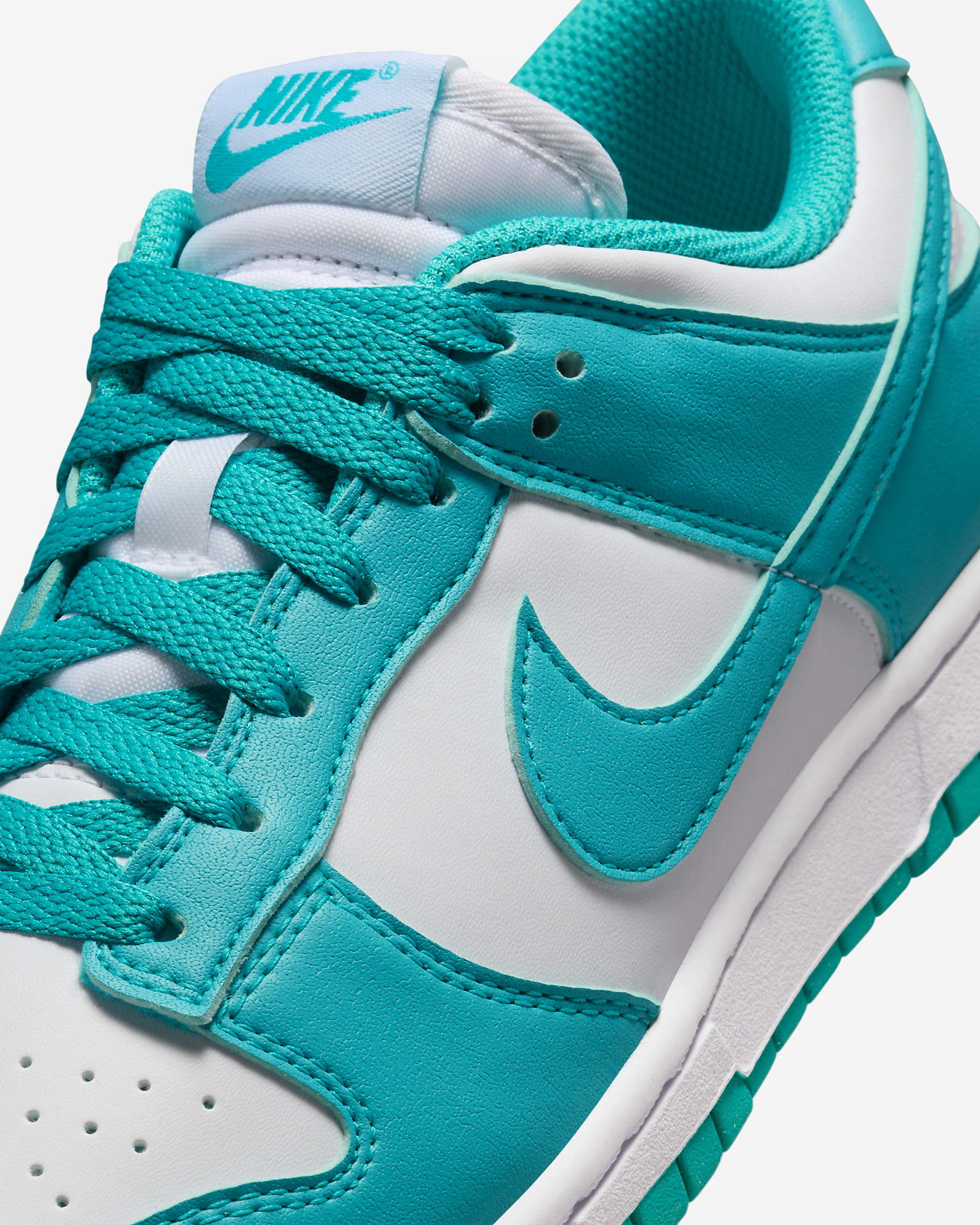 Nike Dunk Low Women's Shoes - 7