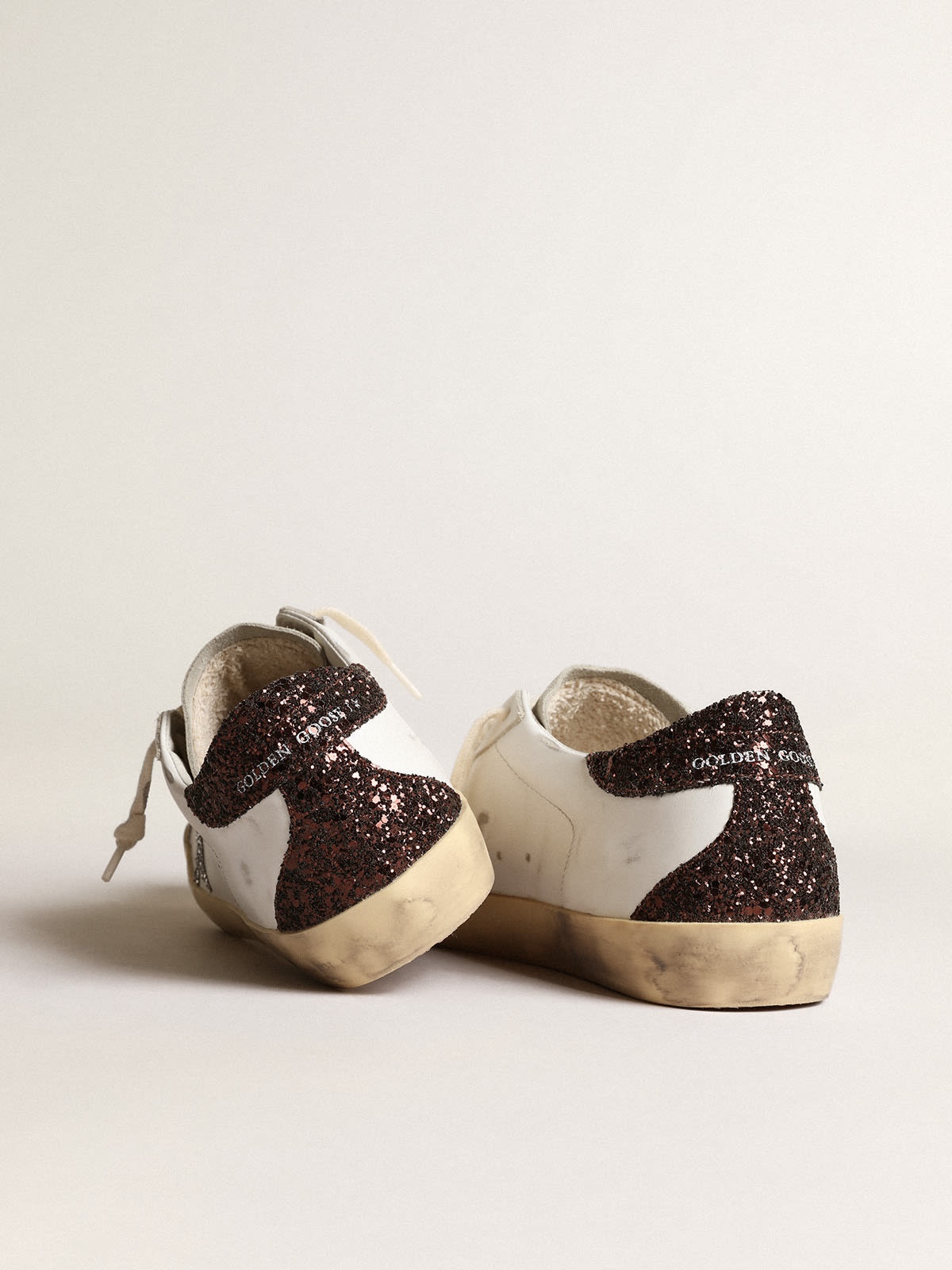 ☆Golden ☆GREY STAR SILVER GLITTER HEEL TAB SUPERSTAR Women's Super-Star with silver heel tab and metal stud lettering