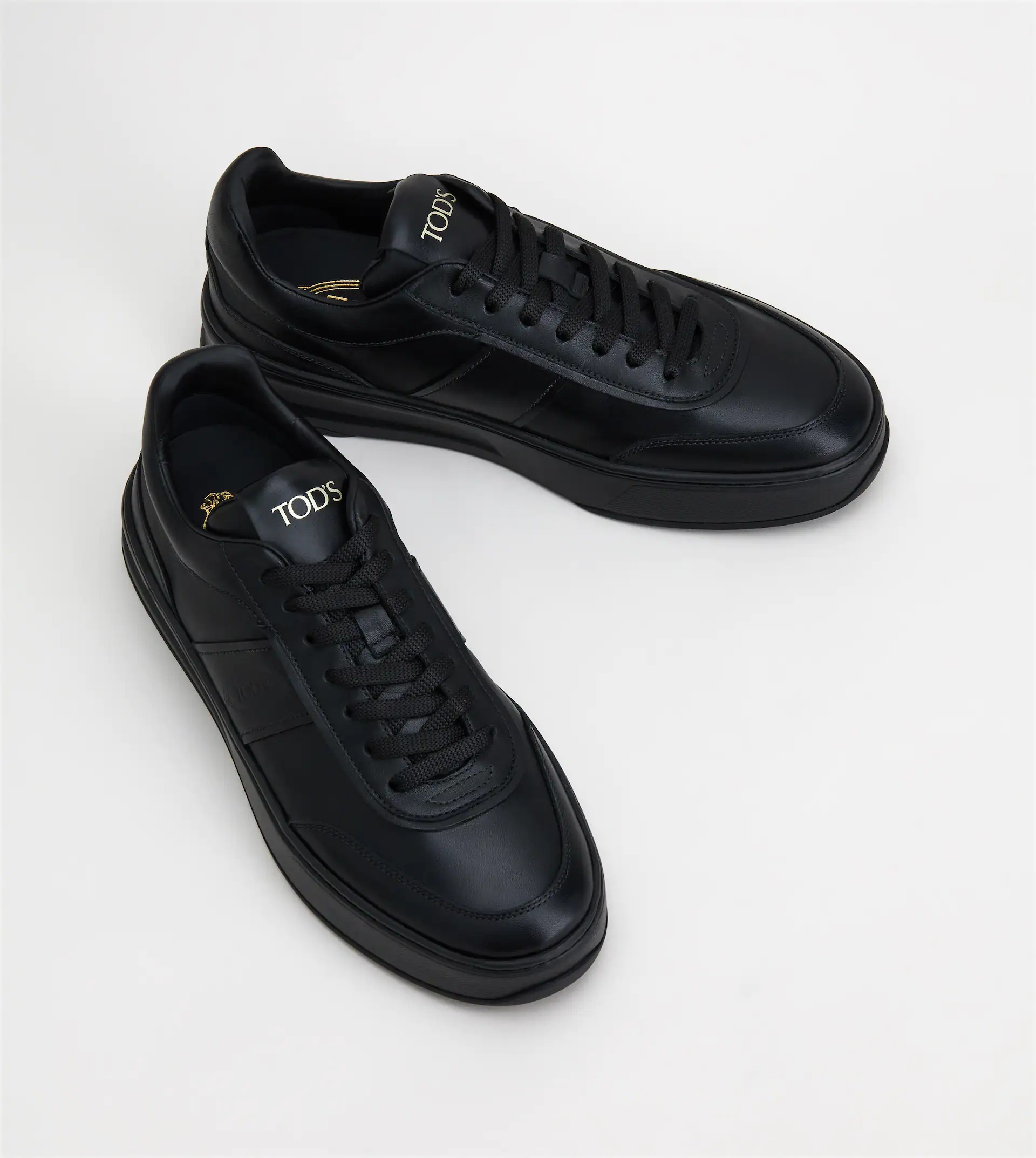 SNEAKERS IN LEATHER - BLACK - 3