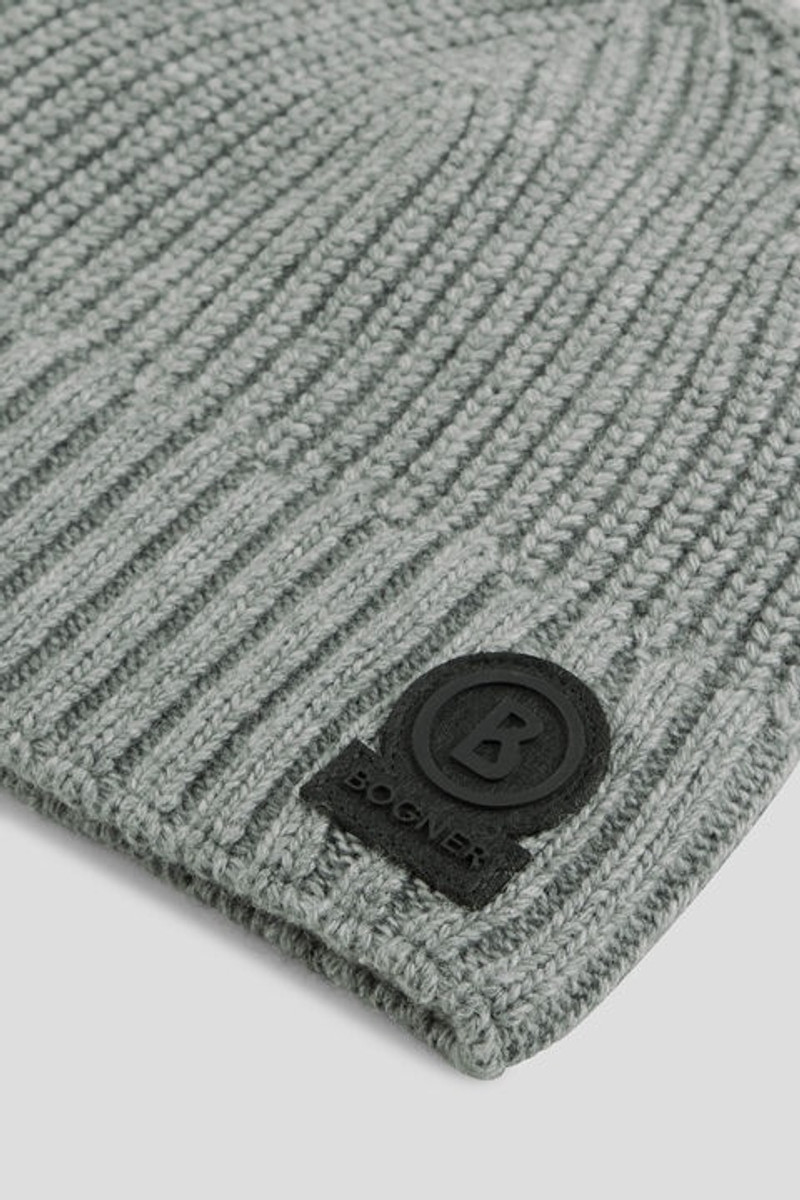 BOGNER Perth Beanie in Light gray melange outlook