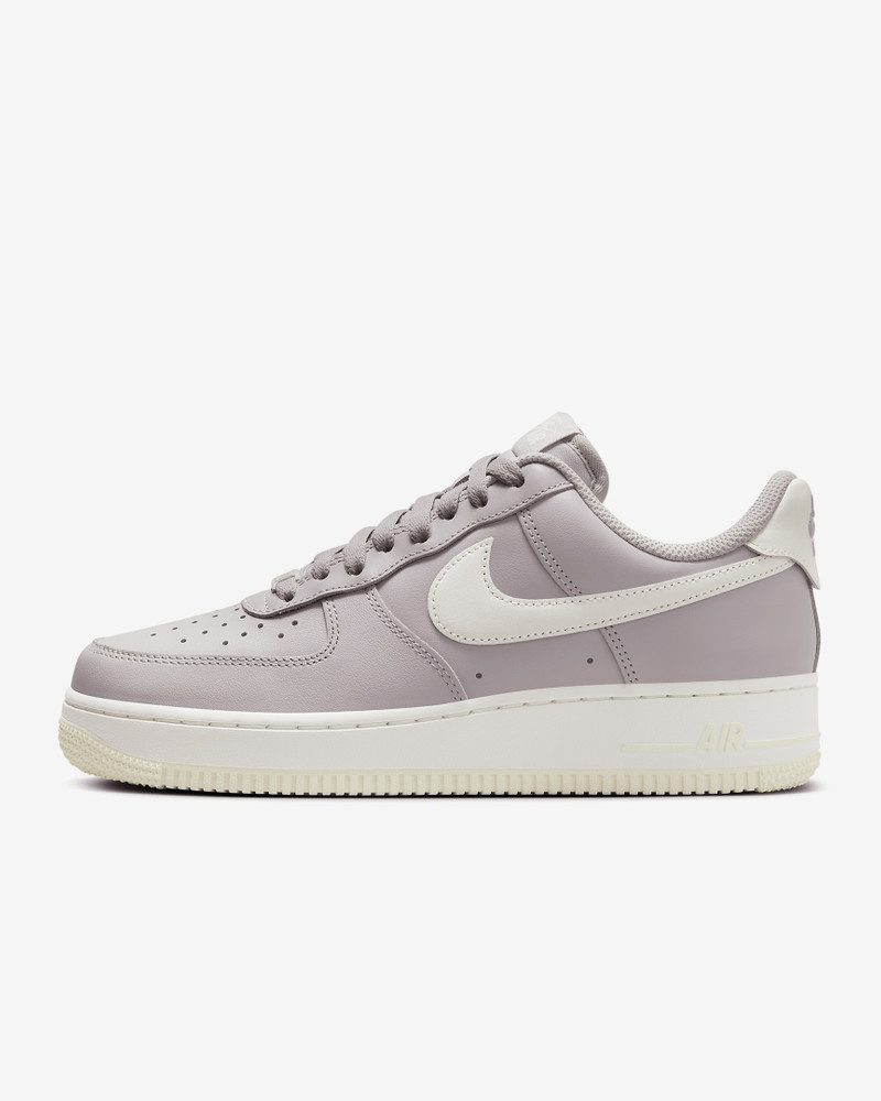 Nike Air Force 1 '07 EasyOn Women's Shoes - 1