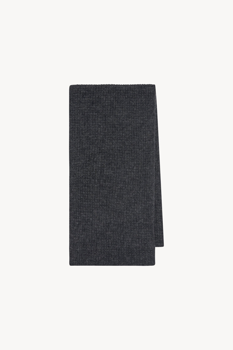 The Row Walt Scarf in Cashmere outlook
