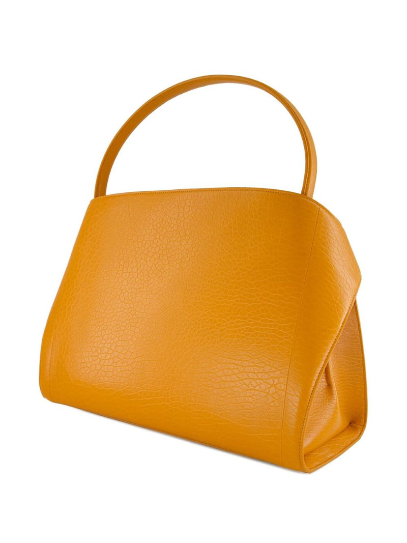 medium Hug maxi-grain leather shoulder bag 4