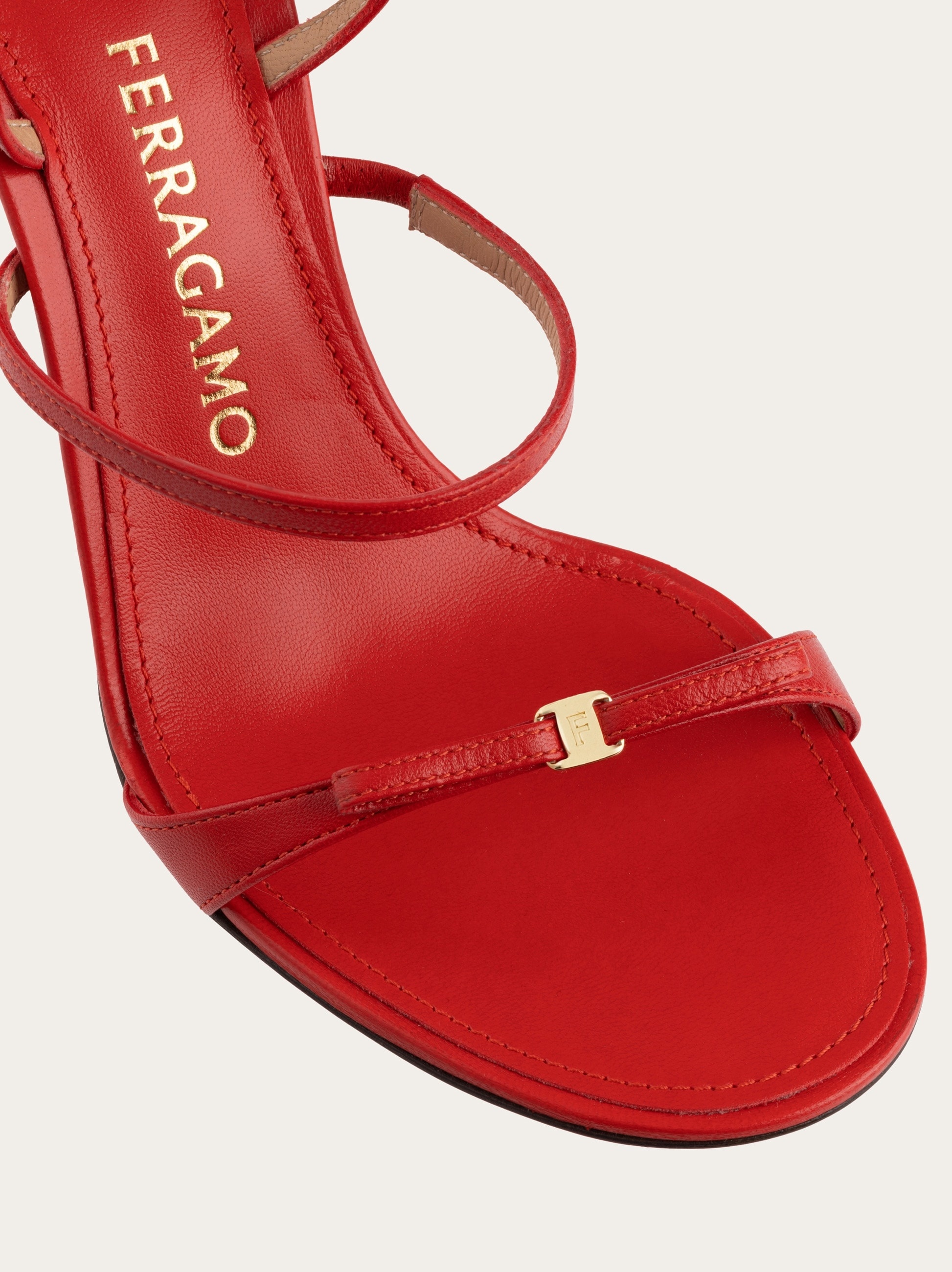 Strappy sandal with mini bow - 5