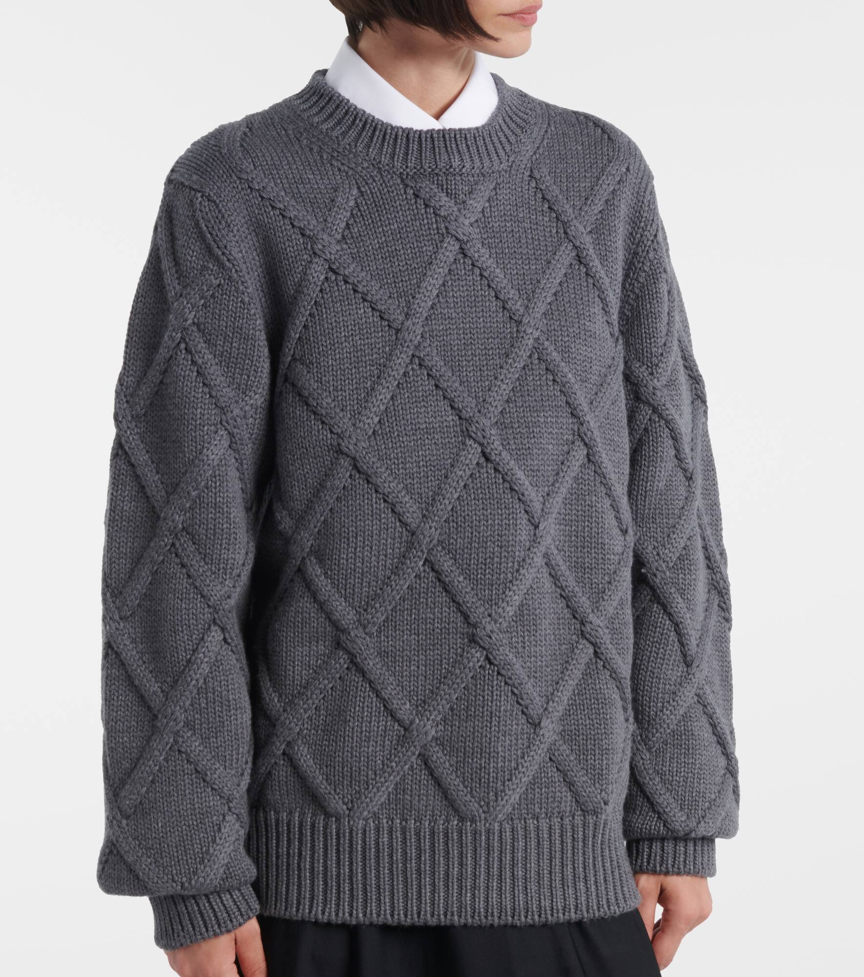 Cable-knit virgin wool sweater - 6
