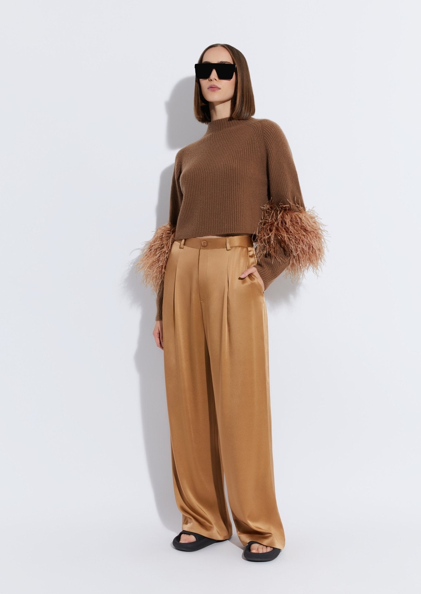 Cashmere Silk Cropped Raglan Sweater With Feathers - 2