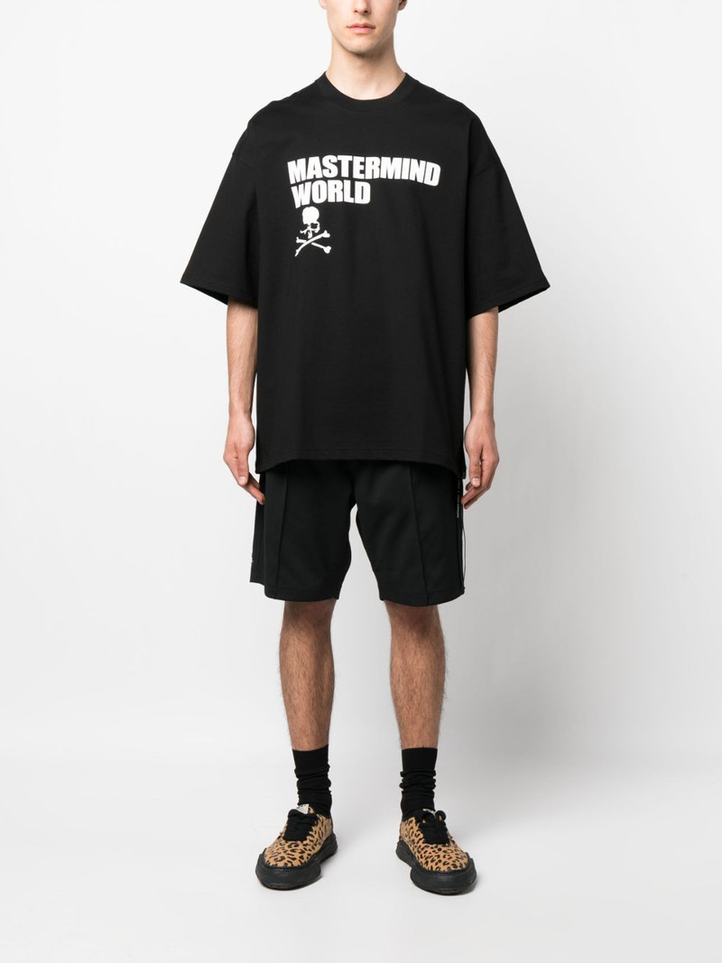 oversized logo-print T-shirt 4