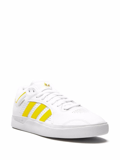 adidas Tyshawn low-top sneakers outlook