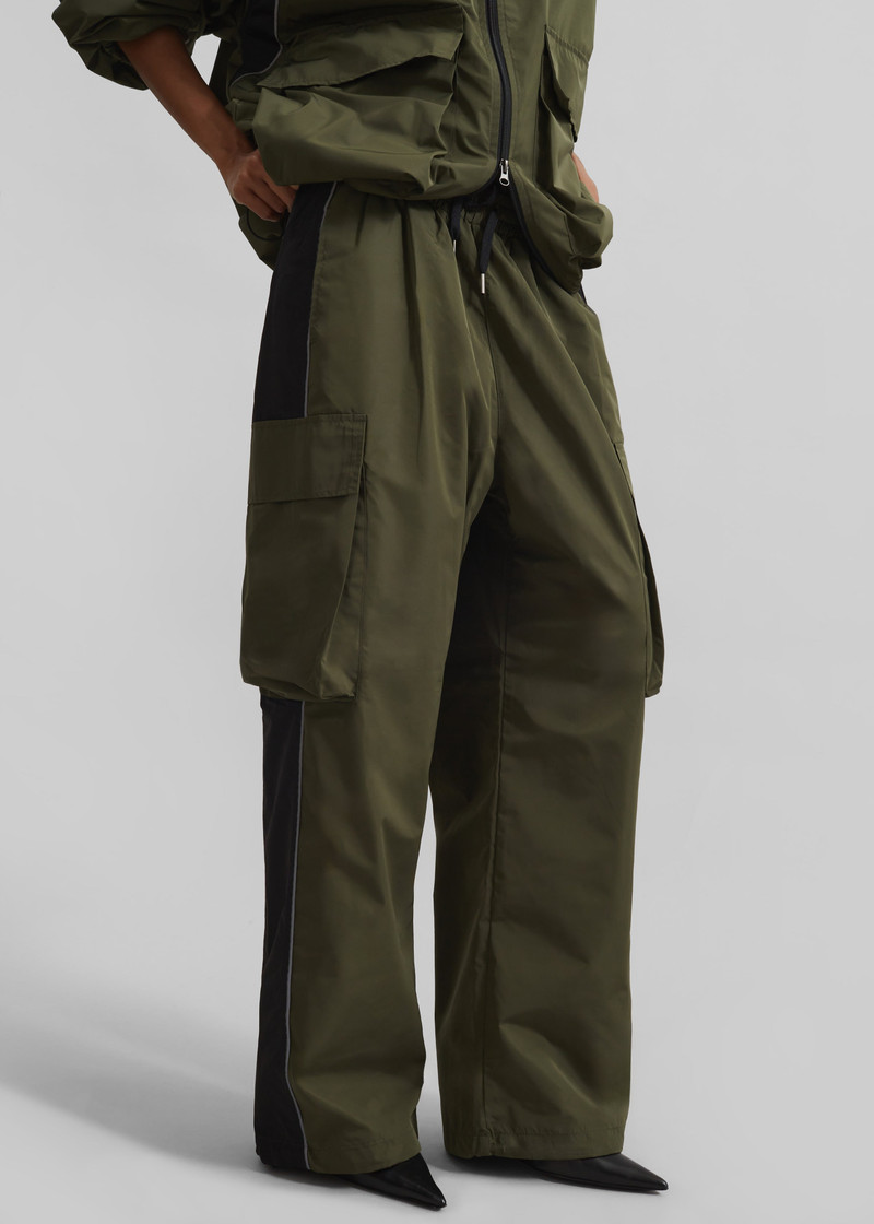 Navan Cargo Pants - Khaki 3