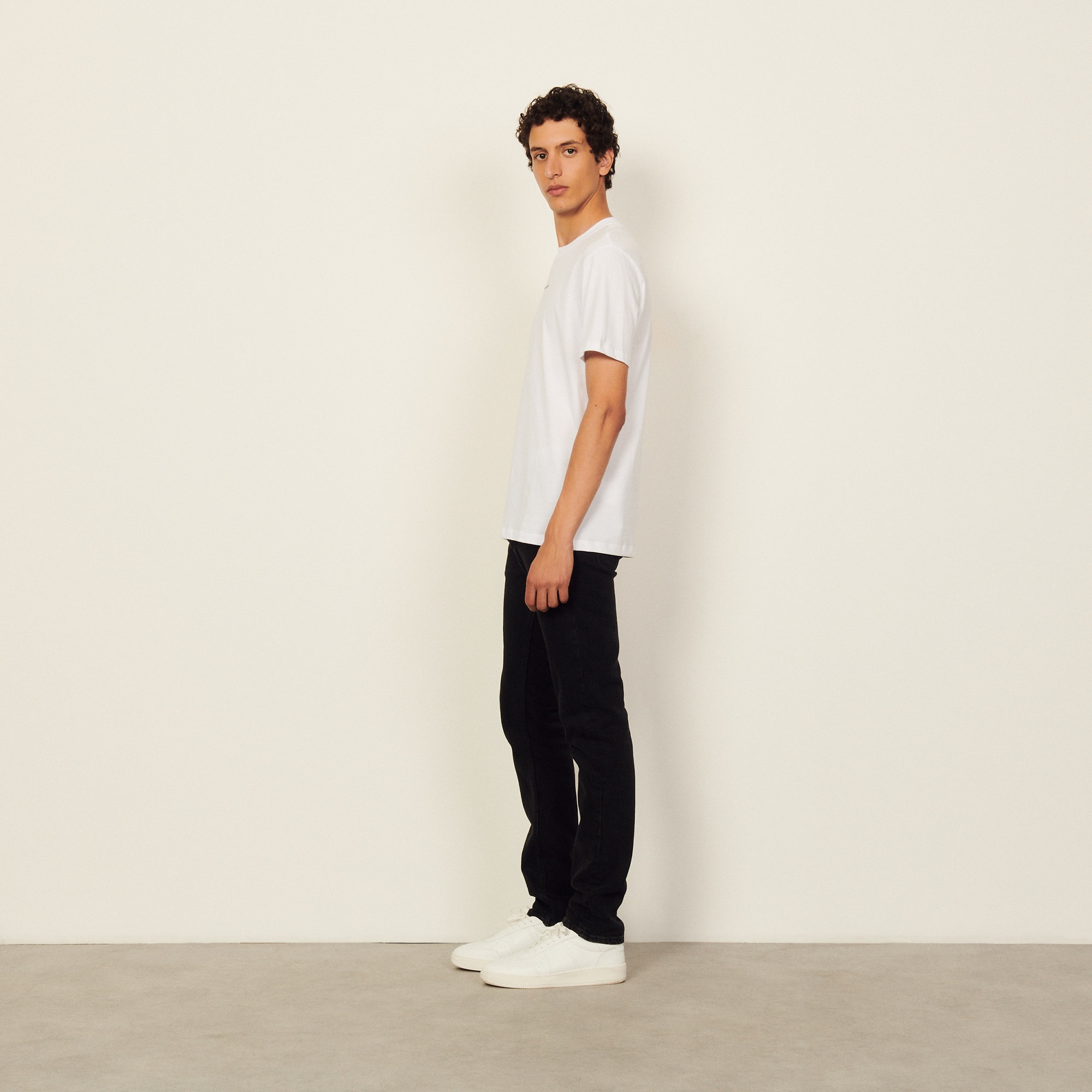T-shirt with logo embroidery - 4