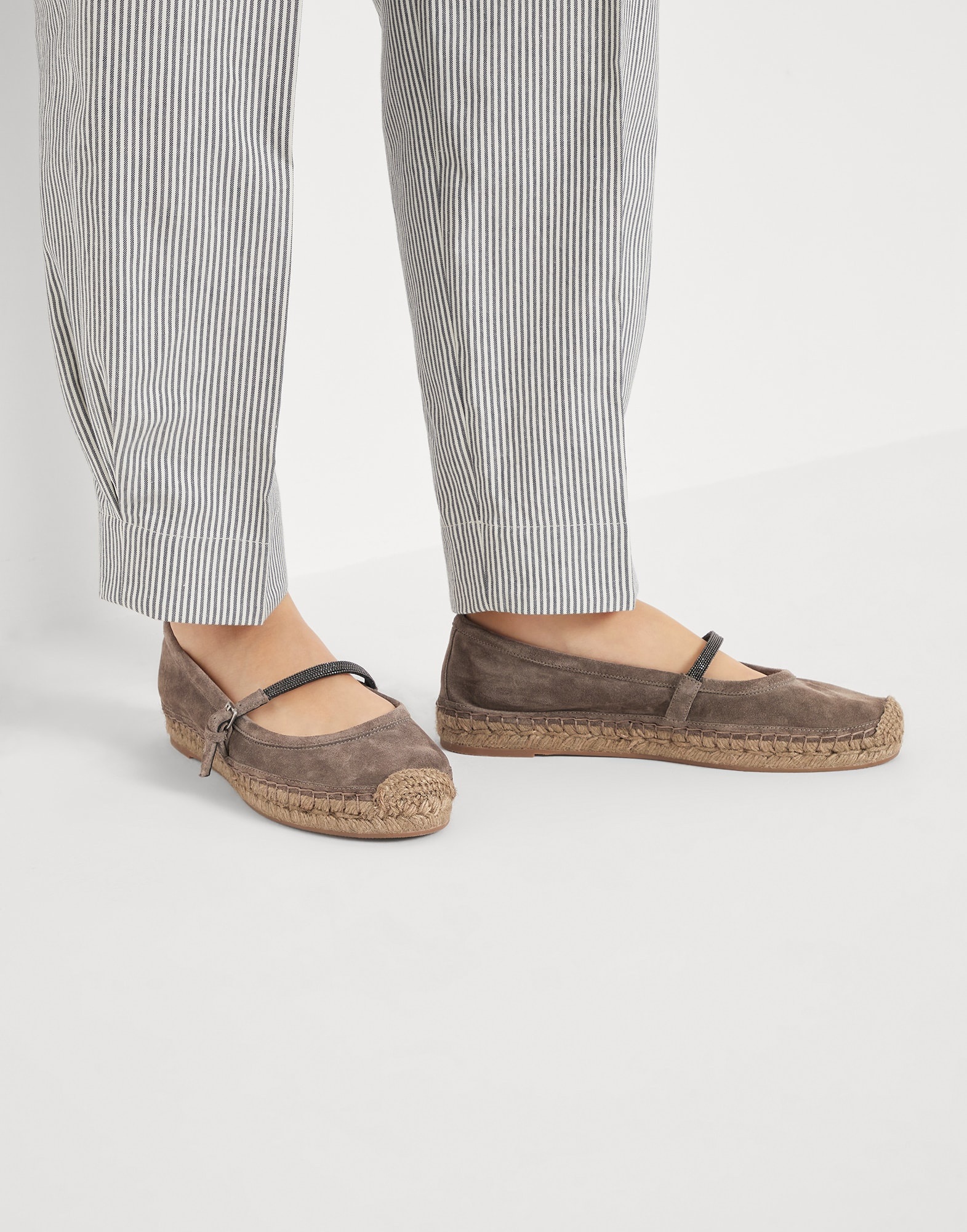 Suede espadrilles with precious strap - 4