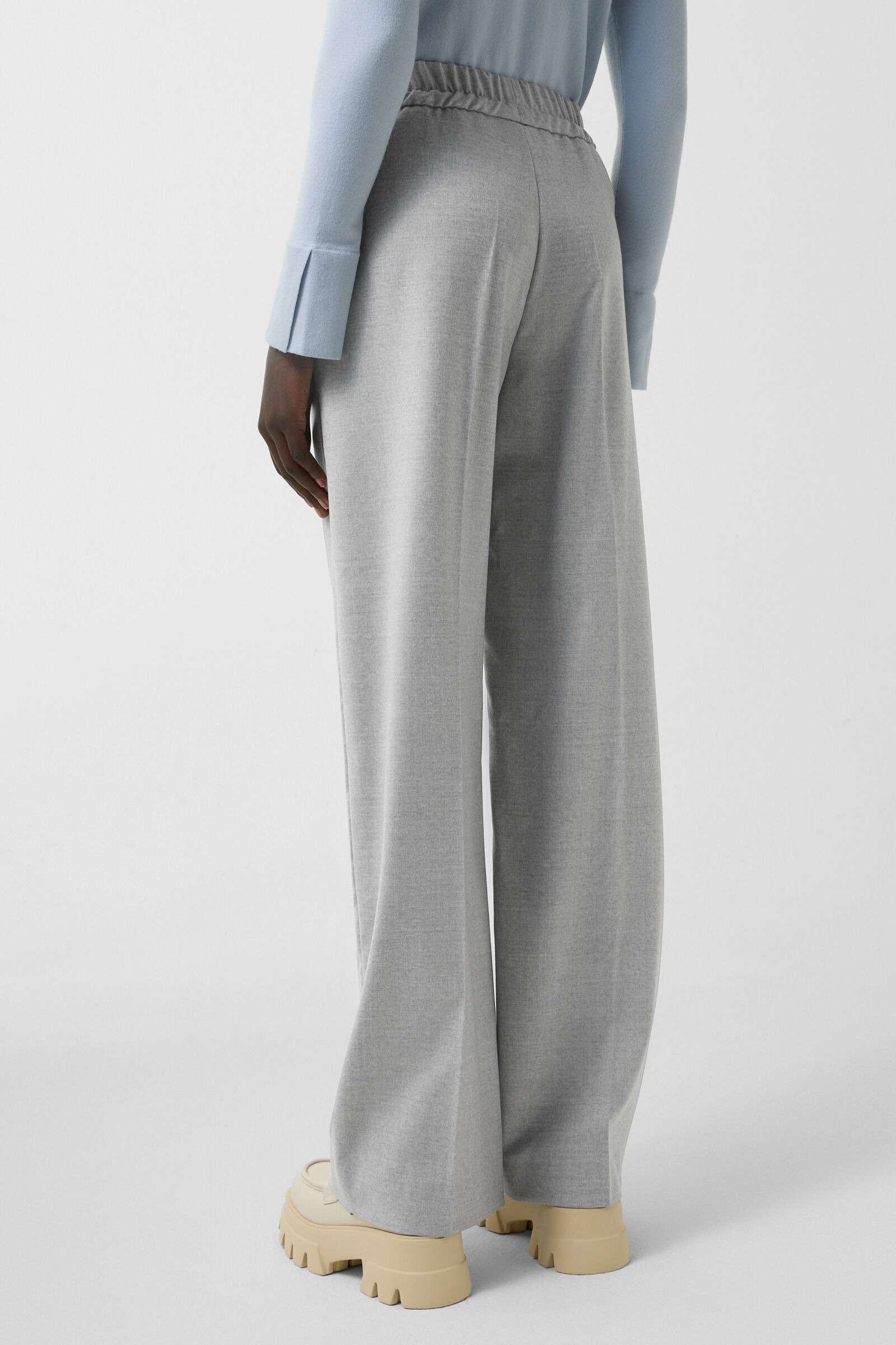 Ella flannel pants in Light gray - 3