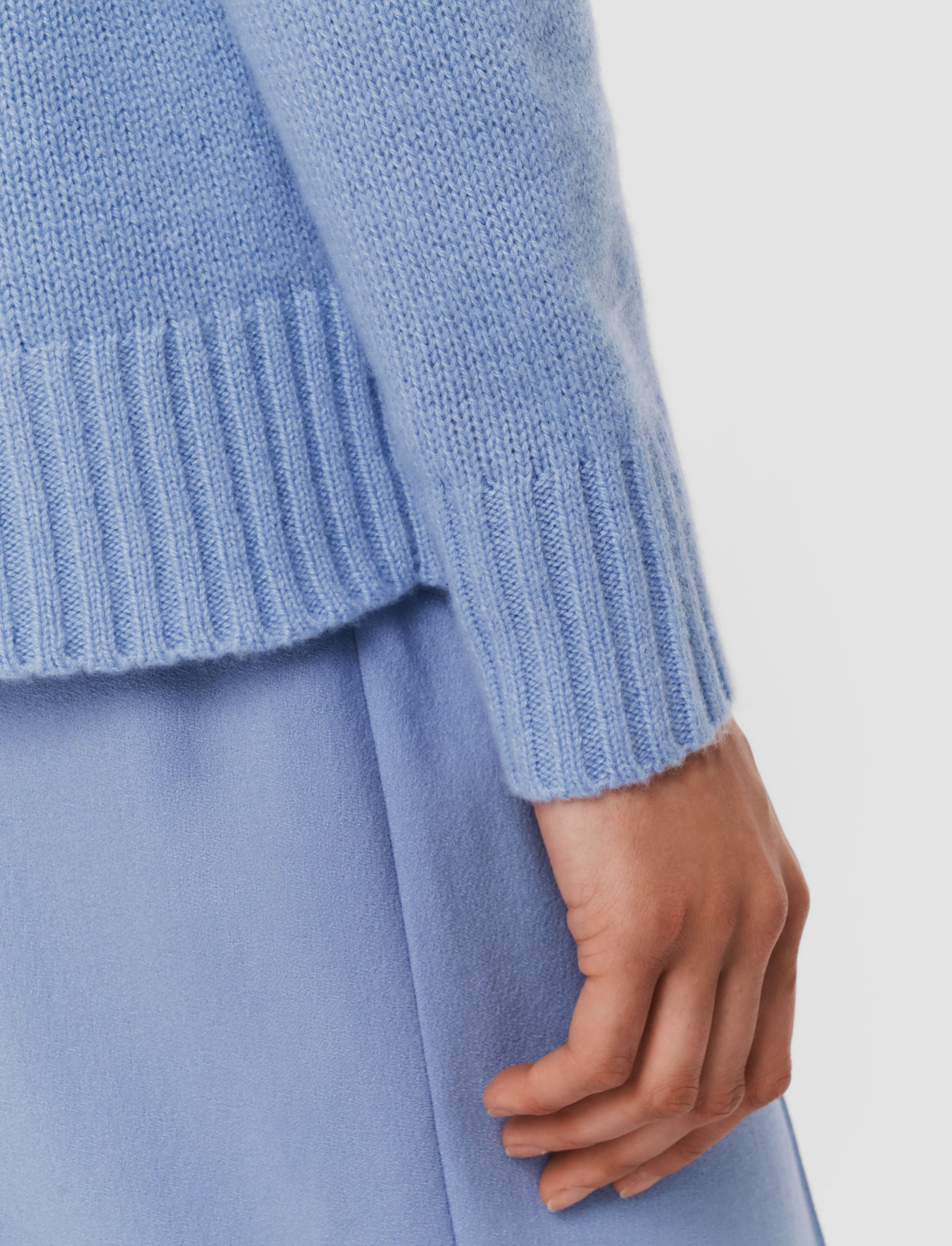 Open Cashmere Round Neck Jumper - 6