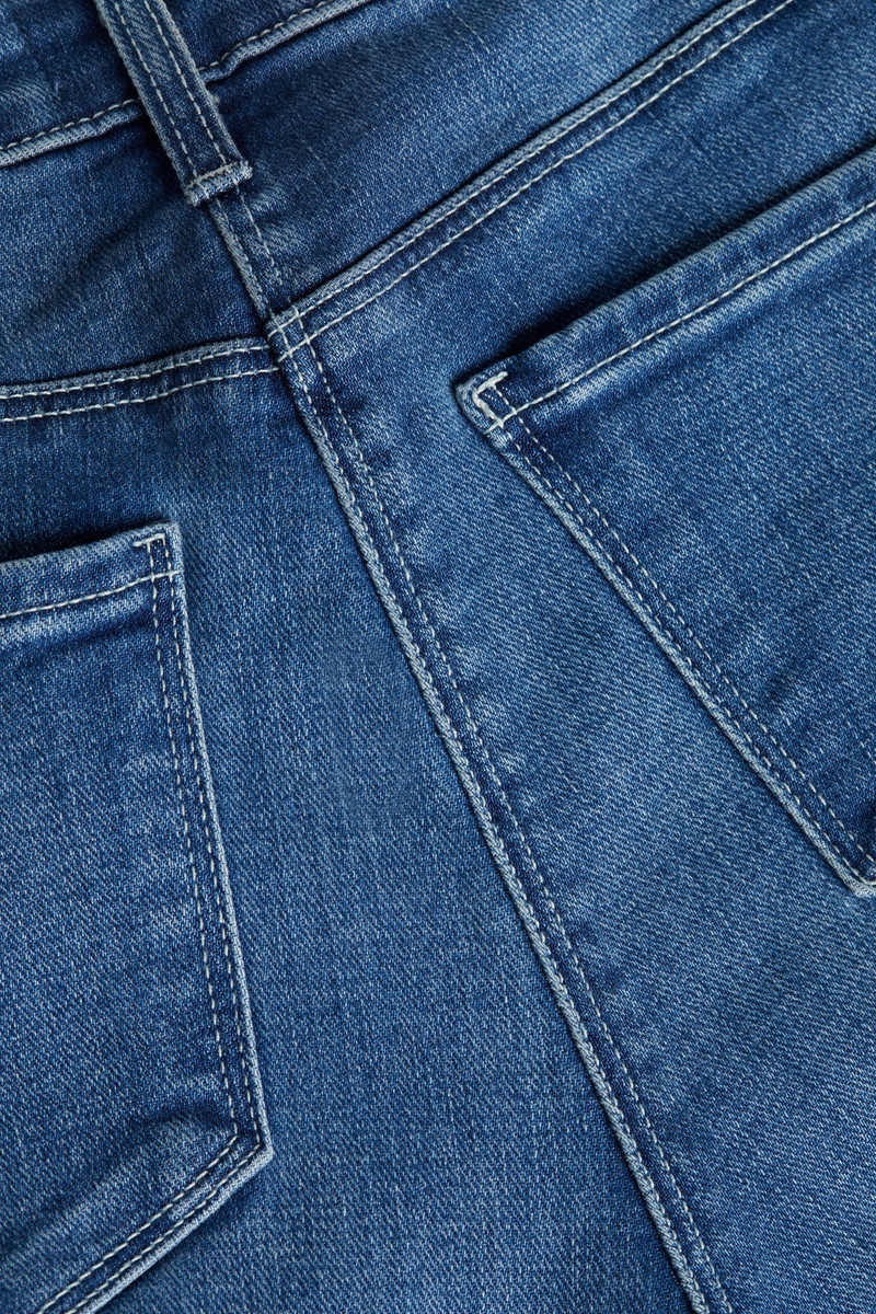 Sneeki Low-Rise Straight-Leg Jean 6