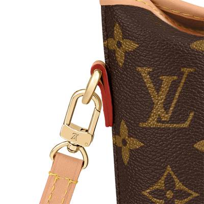 Louis Vuitton Fold Me Pouch outlook