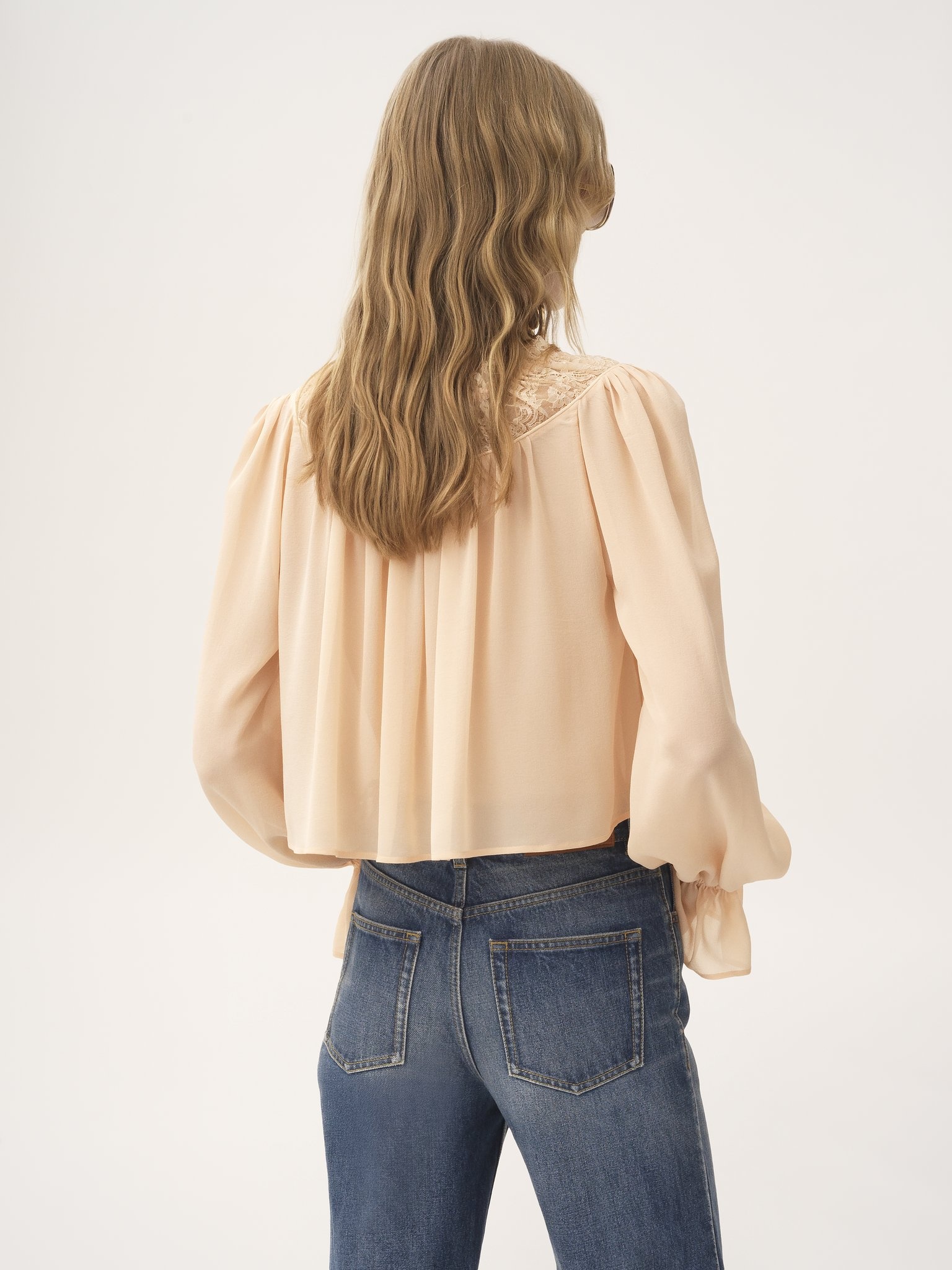 SCOOP-NECK CROPPED TOP IN SILK GEORGETTE & LACE - 5