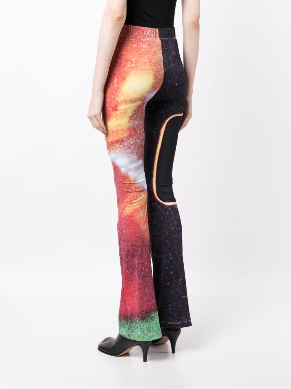 abstract-pattern print flared trousers - 4