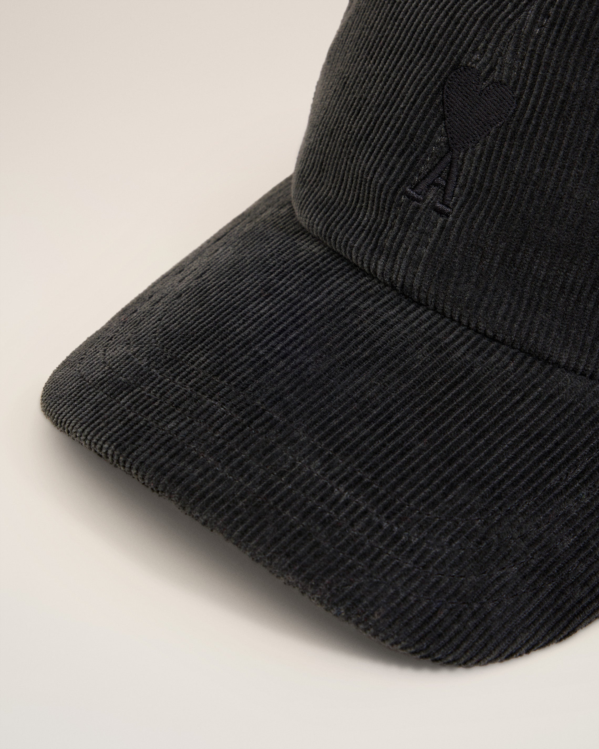 BLACK COTTON AMI DE COEUR CORDUROY CAP - 3