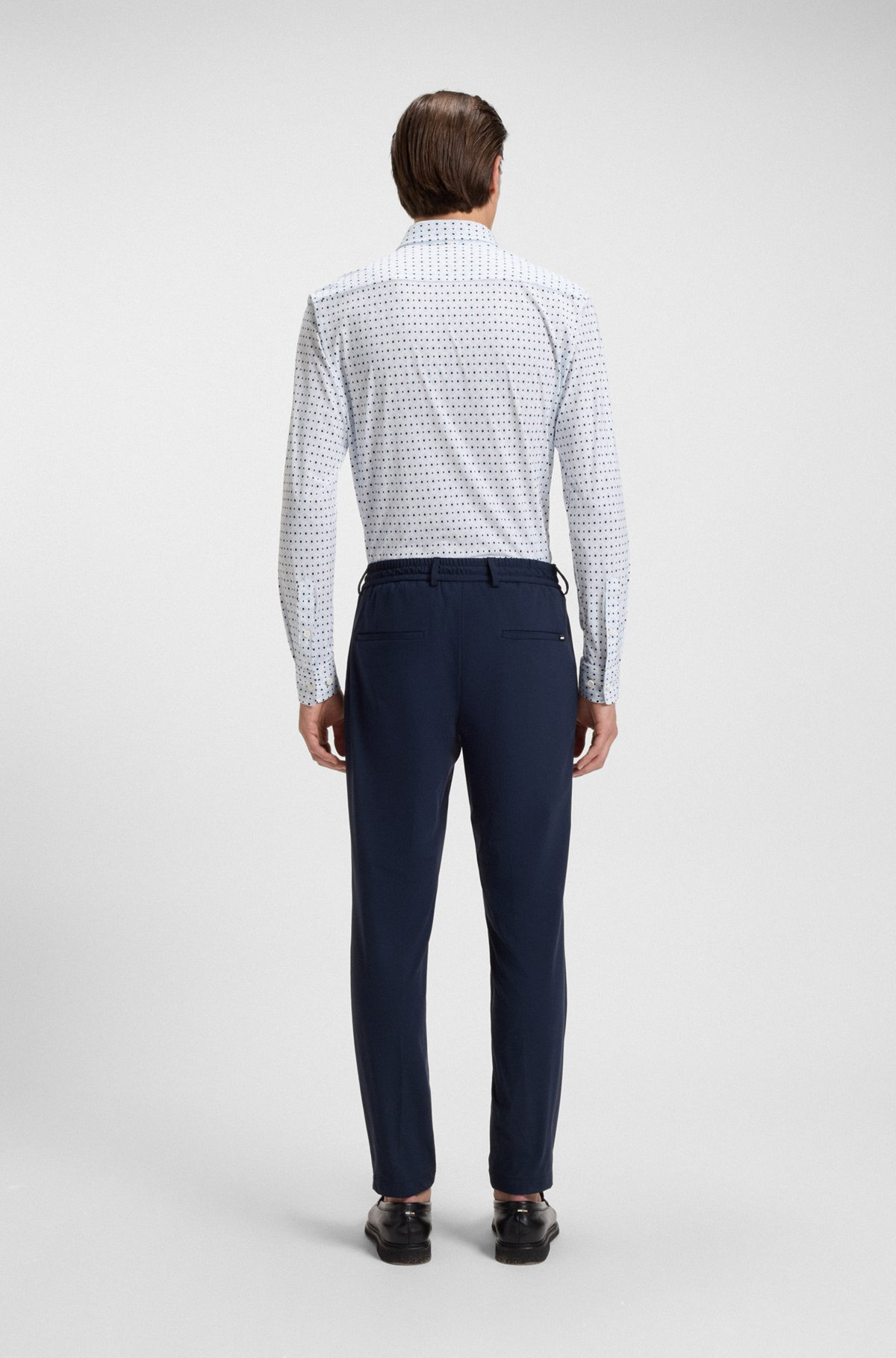 SLIM-FIT SHIRT IN PERFORMANCE-STRETCH ITALIAN FABRIC - 5