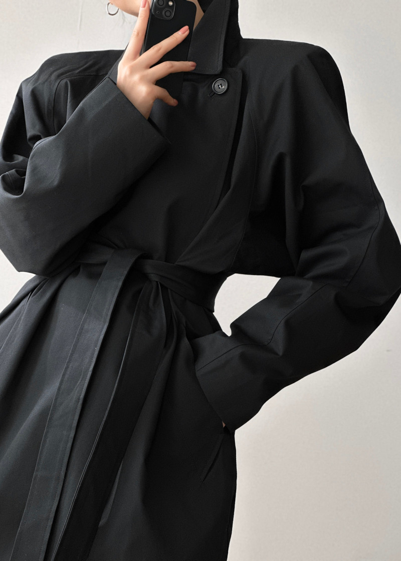 Marisol Box Shoulder Trench - Black 3