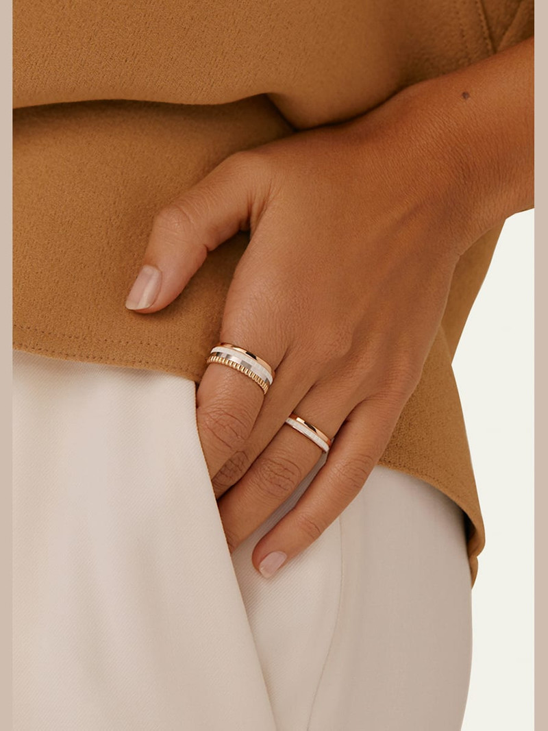 Boucheron Quatre Wedding Band in Pink Gold with White Ceramic outlook