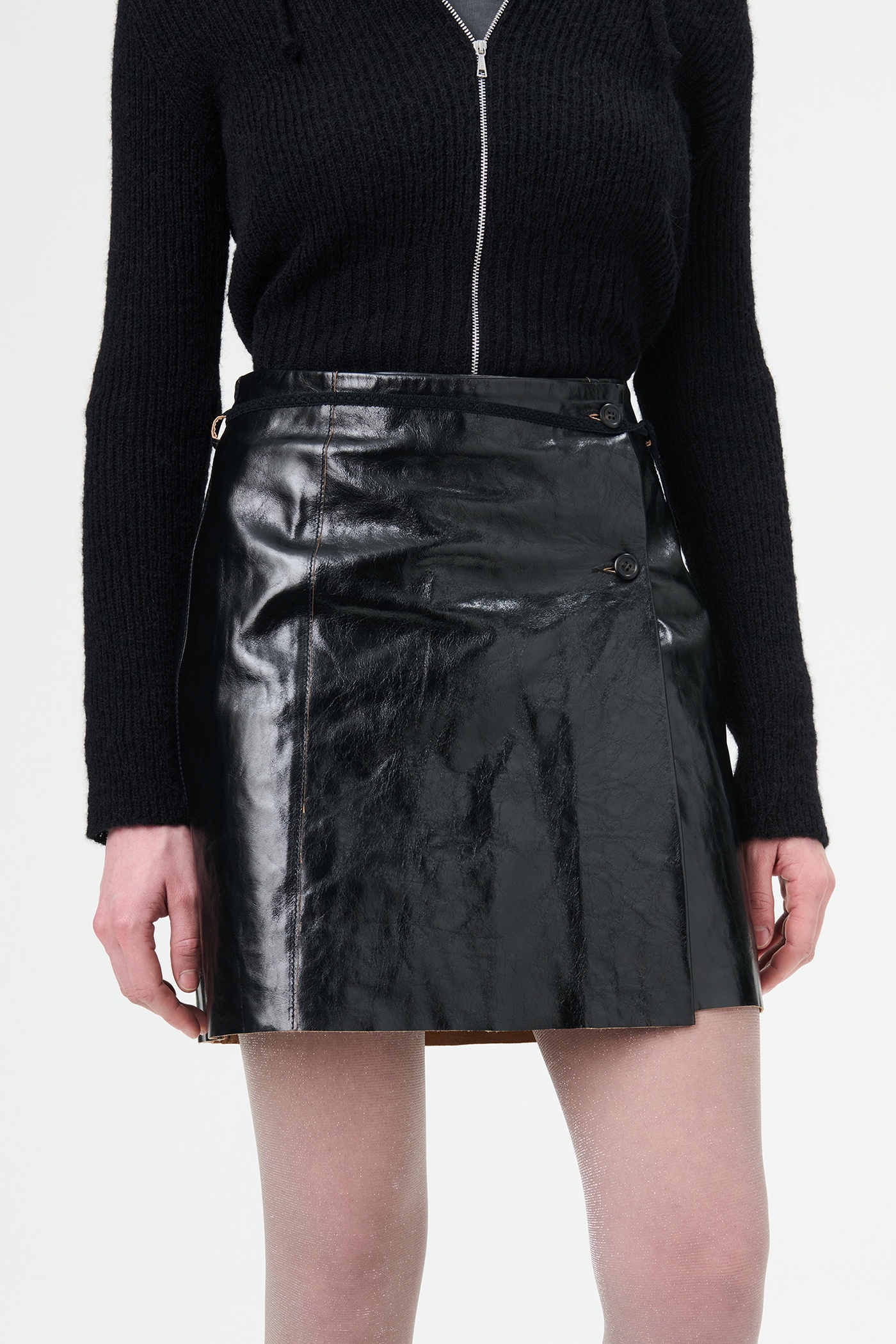 Short Sarong True Dye Black Leather - 7