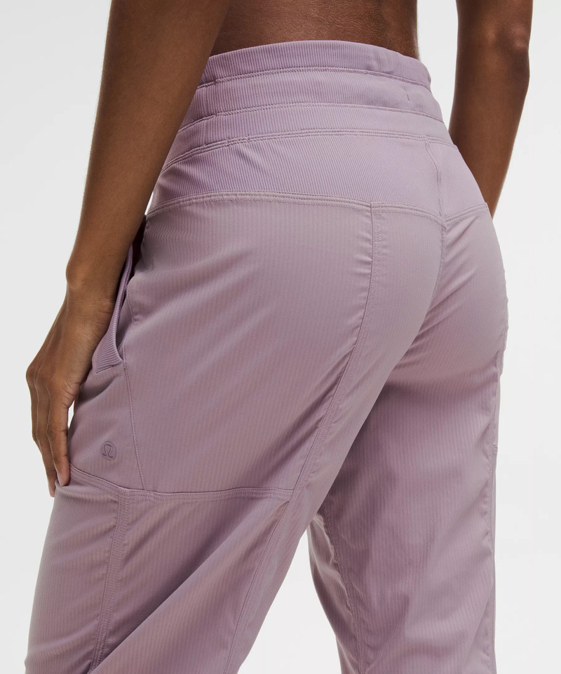 Dance Studio Mid-Rise Pant *Short 6